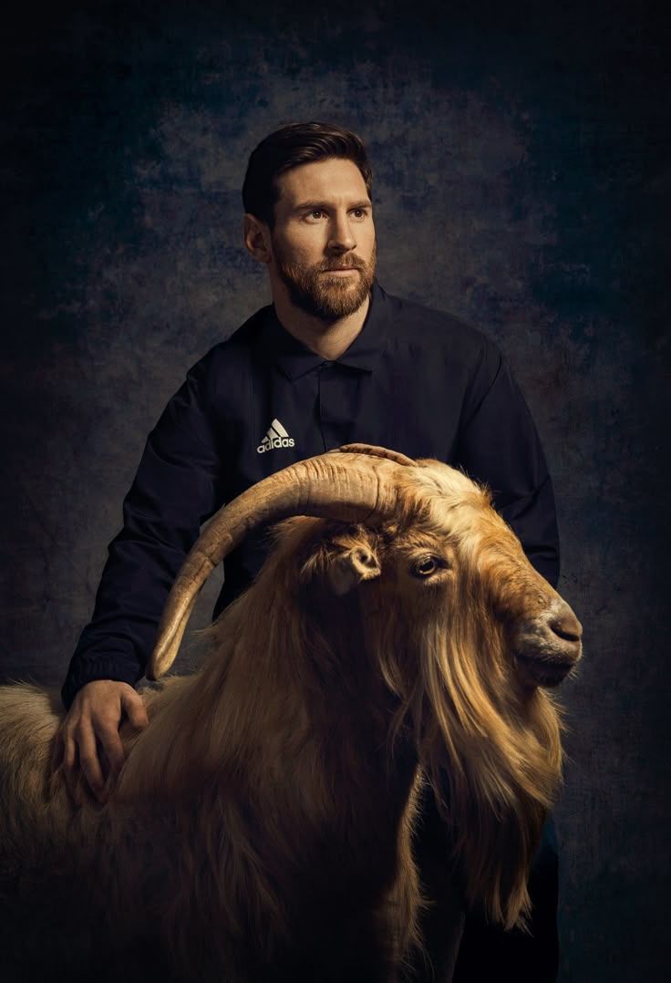 736x1078 messi