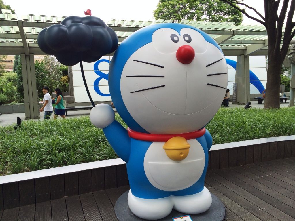 1024x768 photo of Doraemon at Roppongi Hills in Tokyo minute traveller