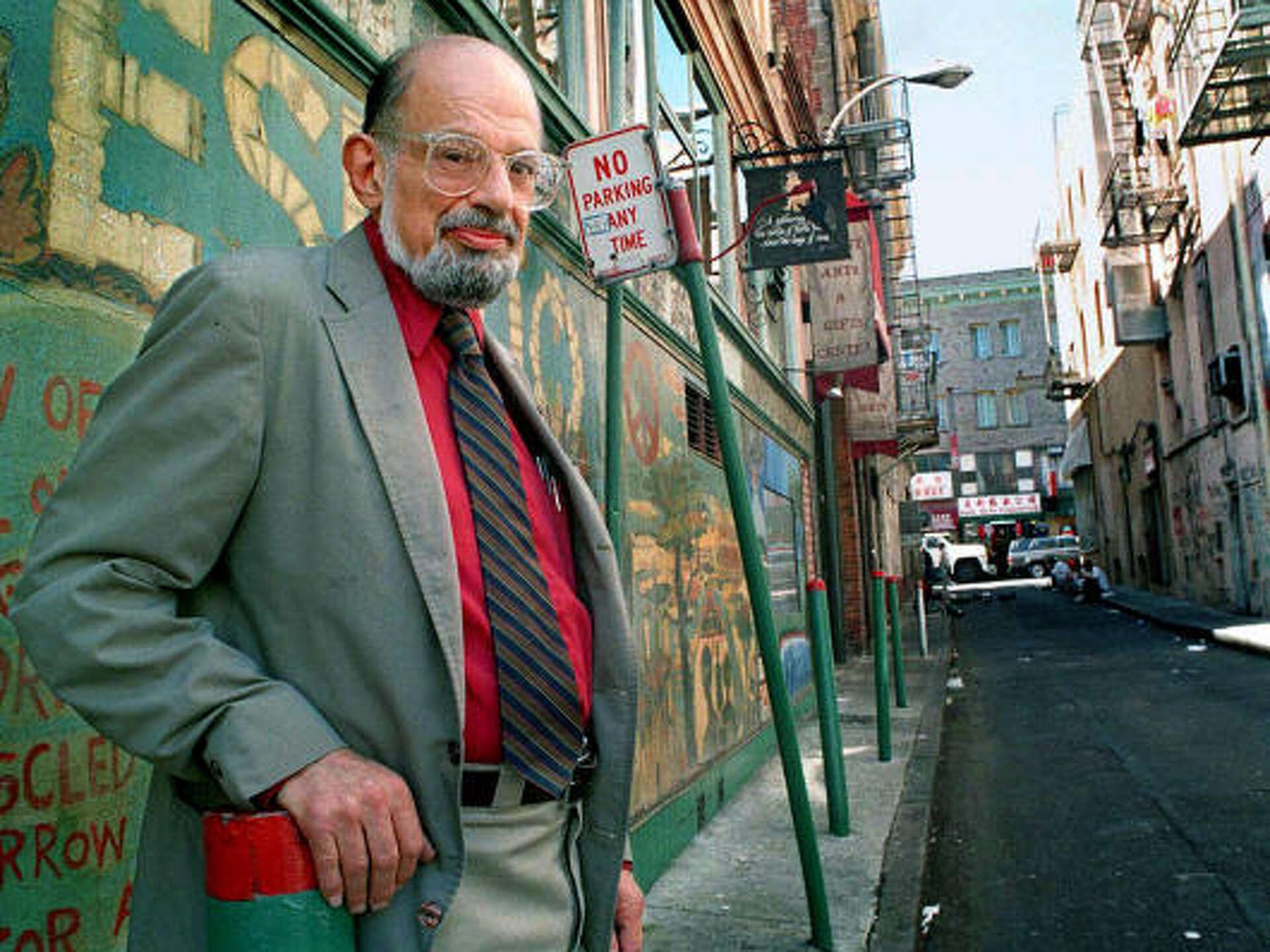 1920x1440 A look at Allen Ginsberg