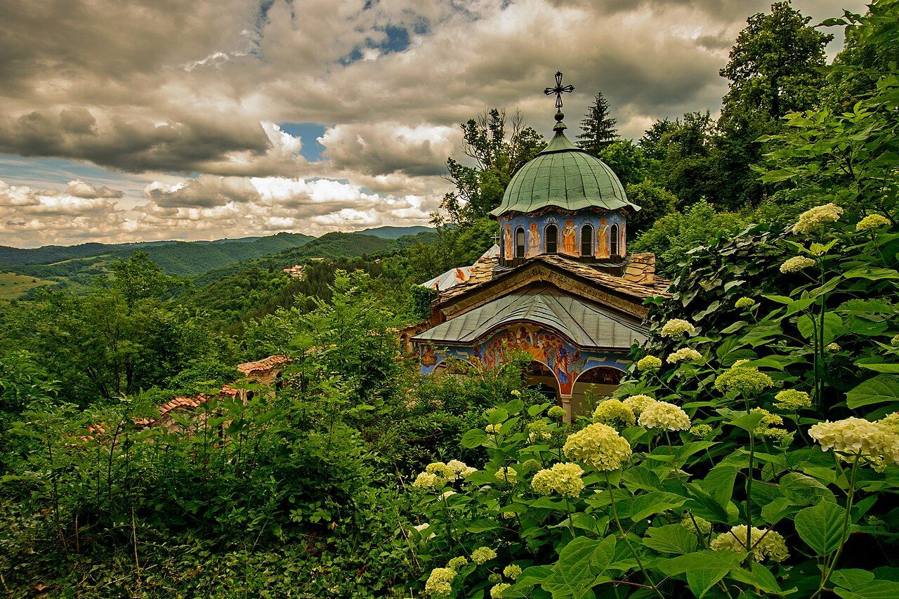 1280x853 Sokolski Monastery, Gabrovo, Bulgaria