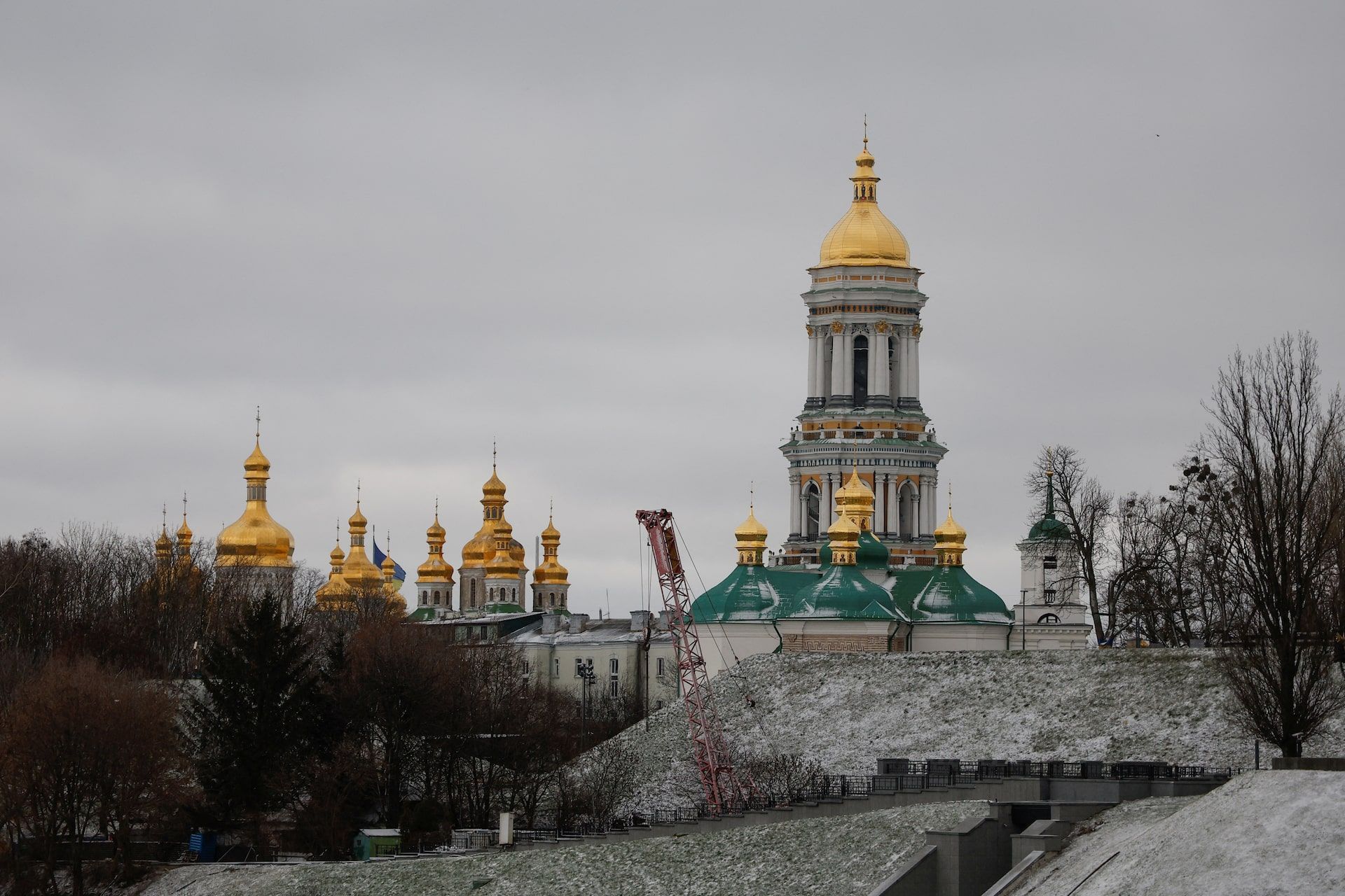 1920x1280 Ukraine Orders Russian Aligned Orthodox Church To Leave Kyiv Monastery