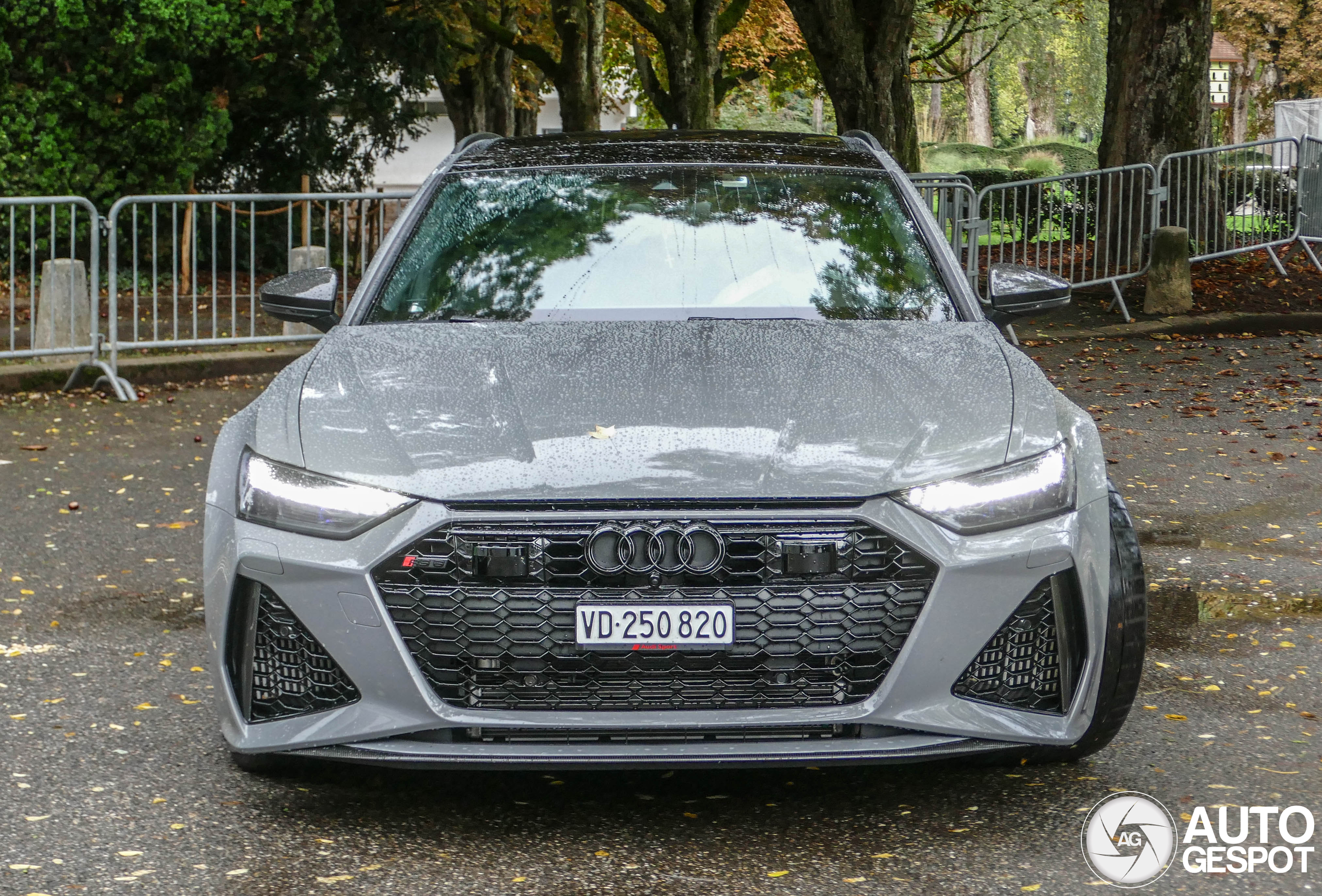2560x1735 Audi RS6 Avant C8 September 2025