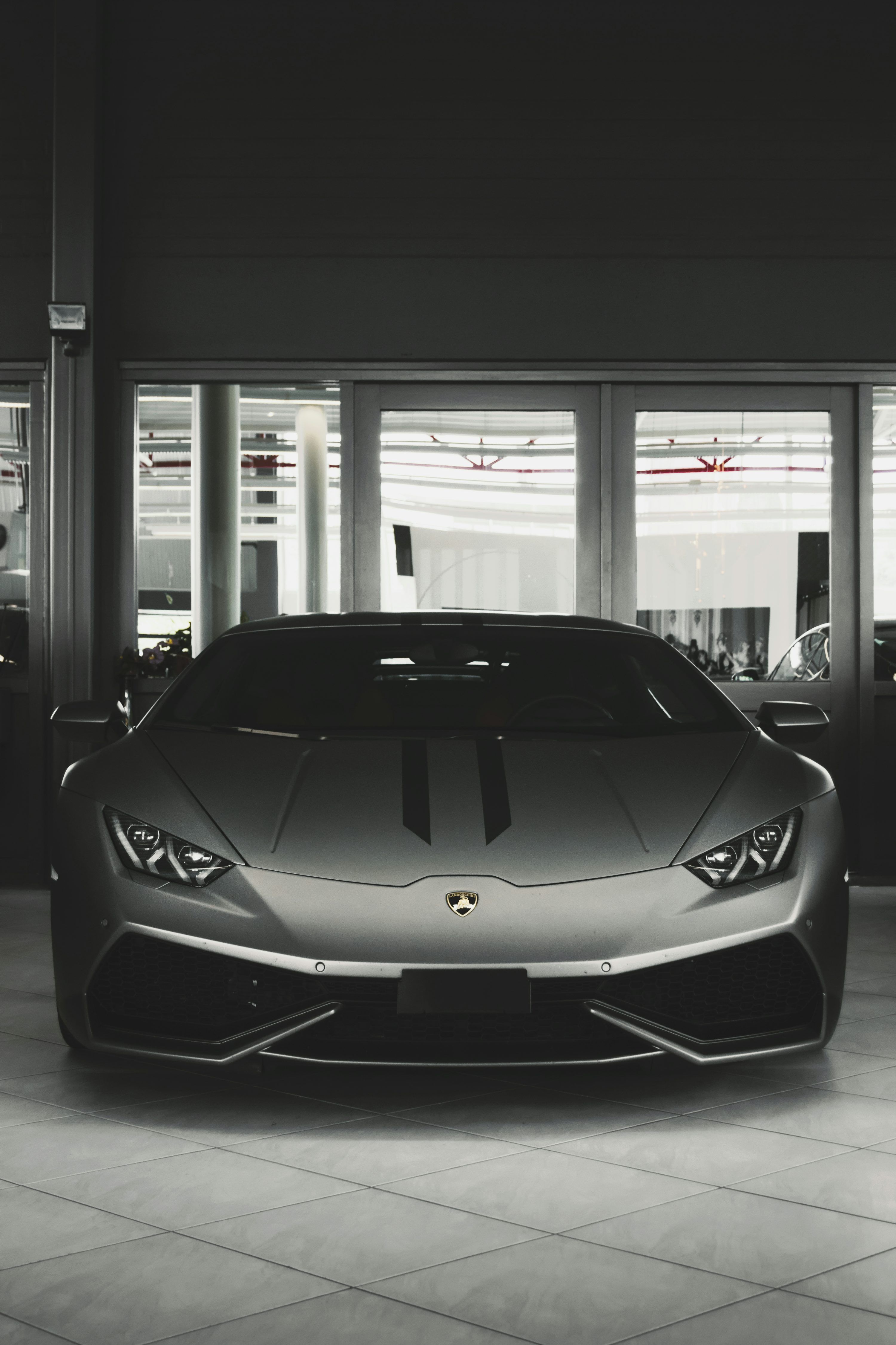 3000x4500 Lamborghini Wallpaper: Free HD Download [4K]