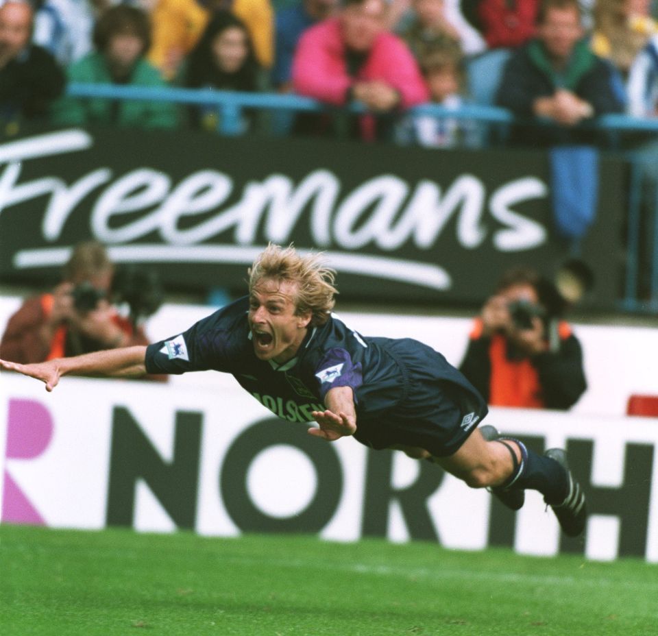 960x928 Premier League's greatest opening day moments David Beckham's halfway line lob to Jurgen Klinsmann celebration