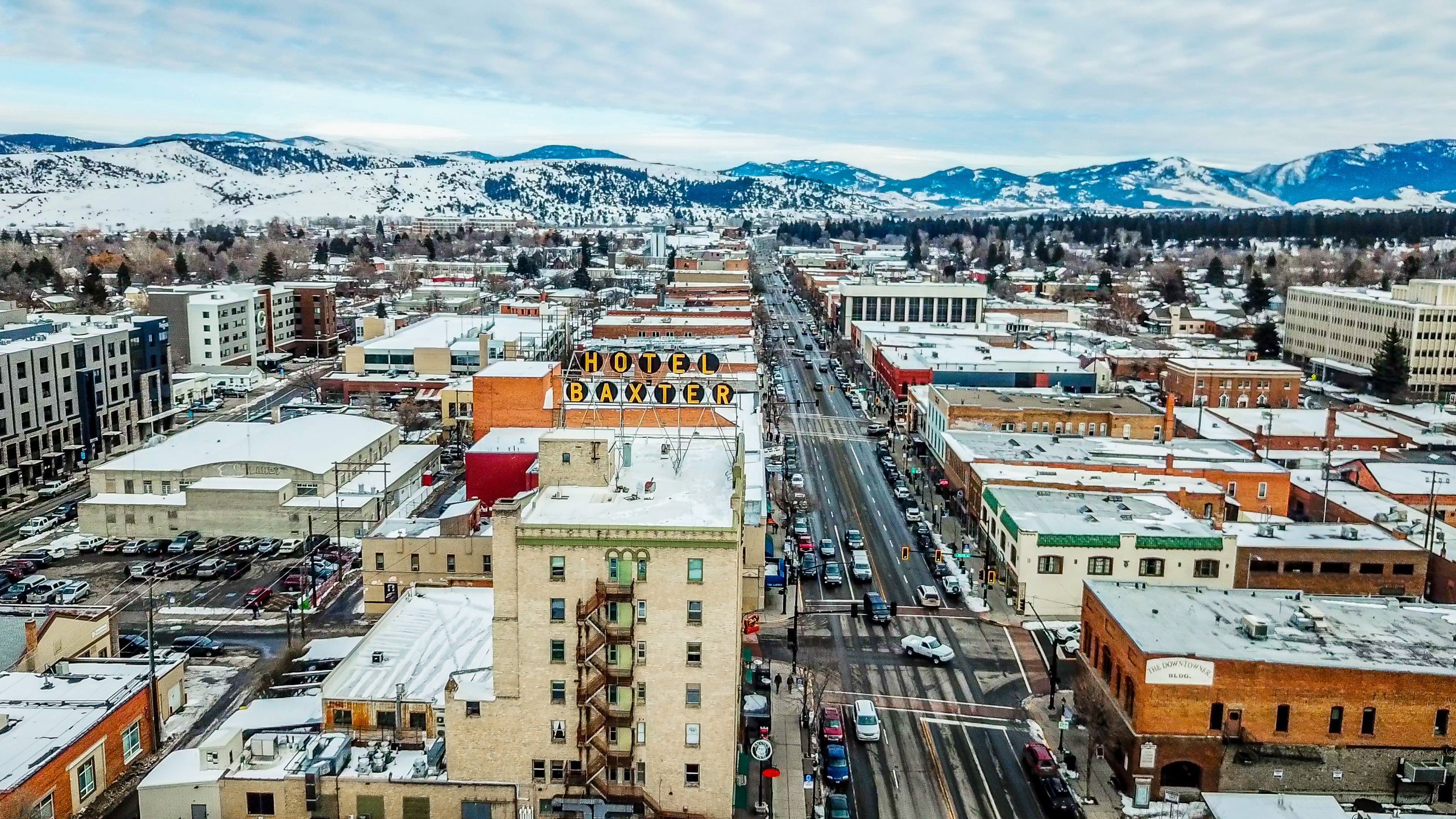 2560x1440 India Maxwell's Bozeman, Montana Travel Guide. Bon Appétit
