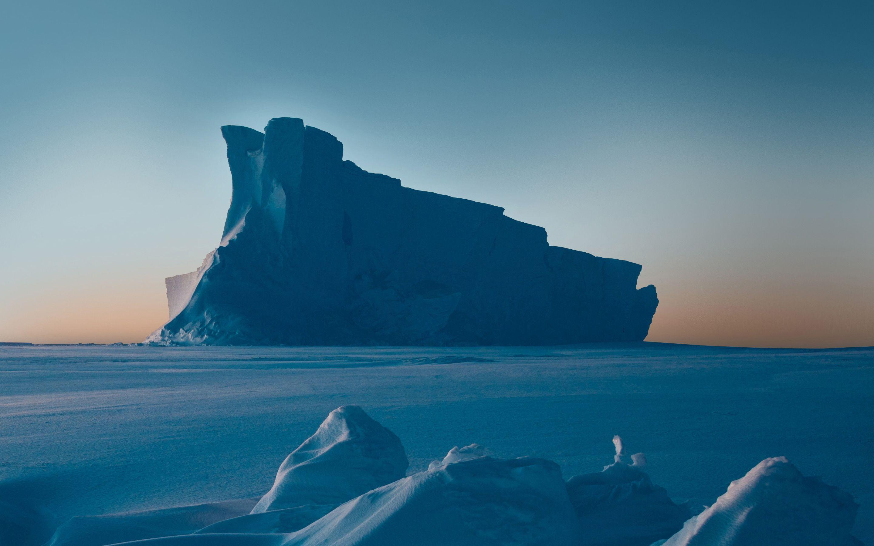 2880x1800 Iceberg Google Pixel Stock HD Wallpaper
