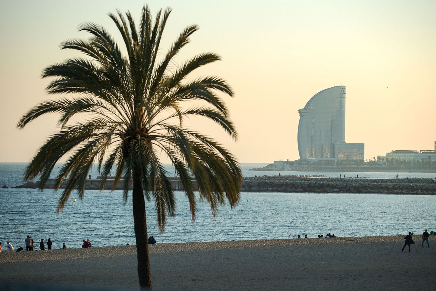 1440x960 Things Barcelona, Spain is Known For