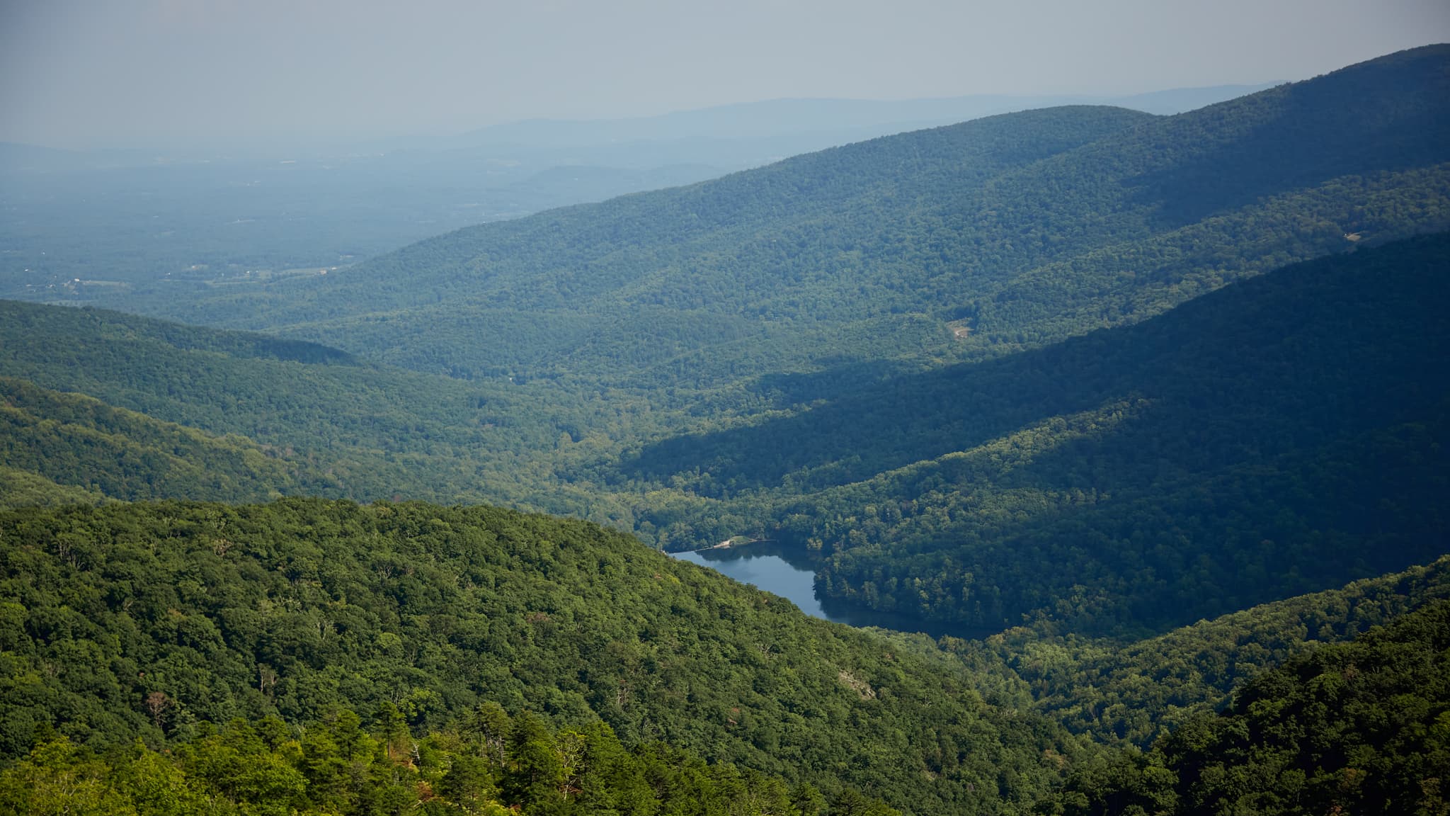 2048x1152 Discover Charlottesville