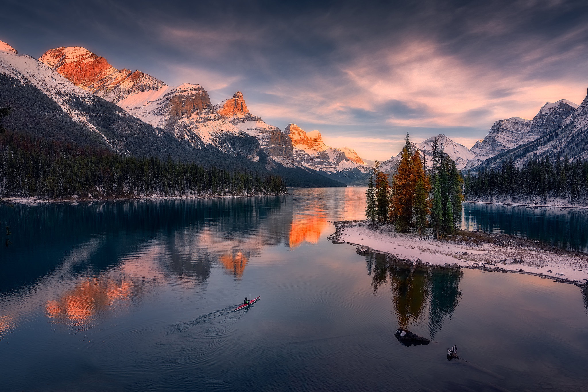 2048x1365 Wallpaper mountains, lake, island, Canada, Albert, Alberta, Canada, Jasper National Park for mobile and desktop, section пейзажи, resolution 2048x1365