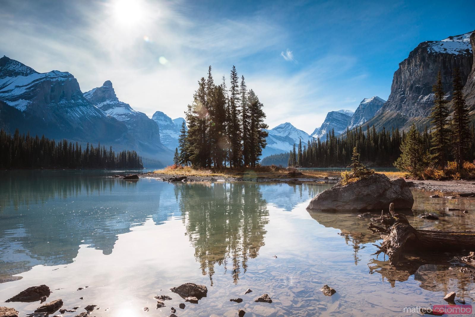 1600x1067 Famous Spirit Island, Jasper National Park, Canada. Royalty Free Image