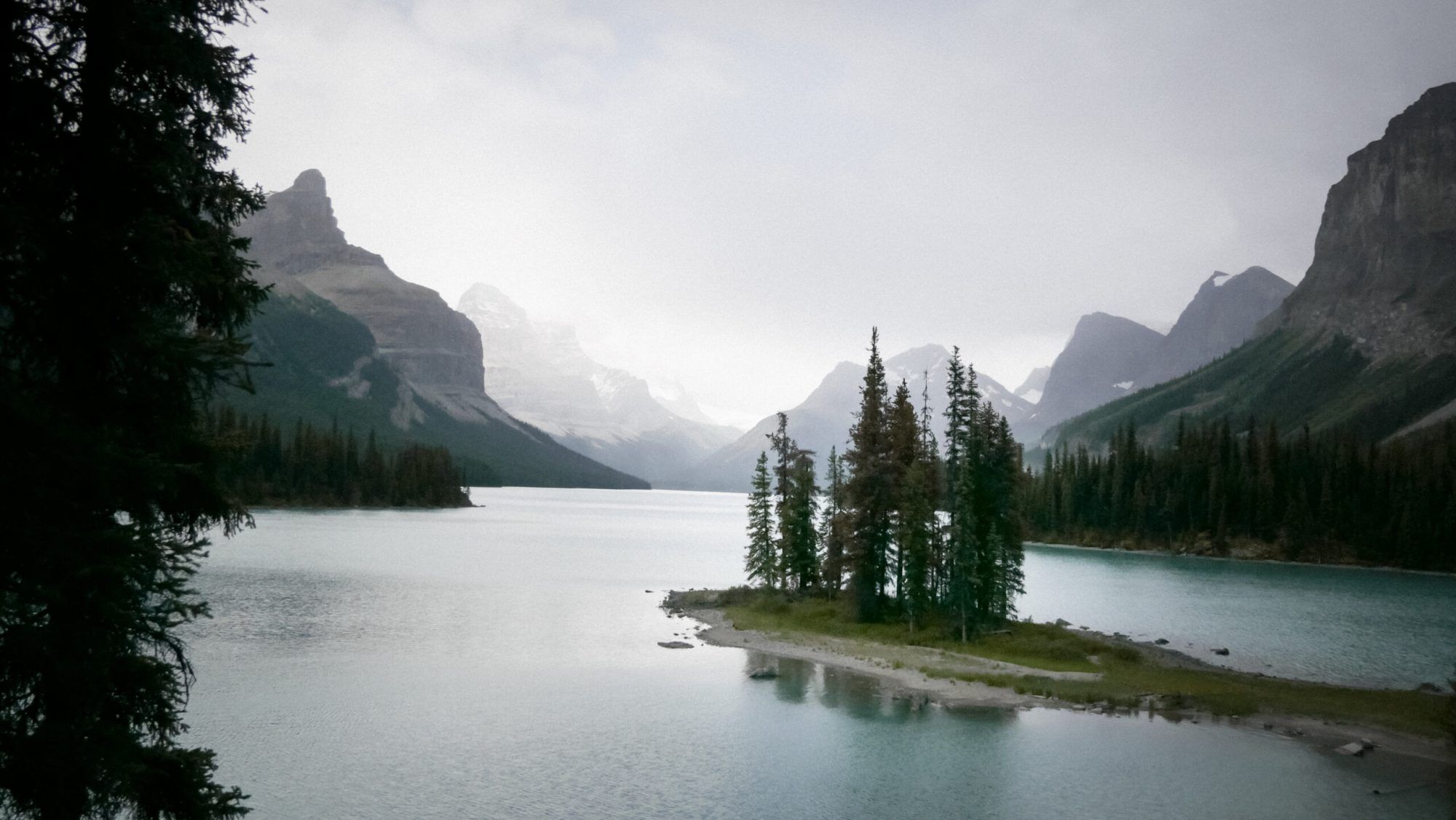 2000x1126 Maligne Lake (2026): Why Spirit Island Is A Must See + More!