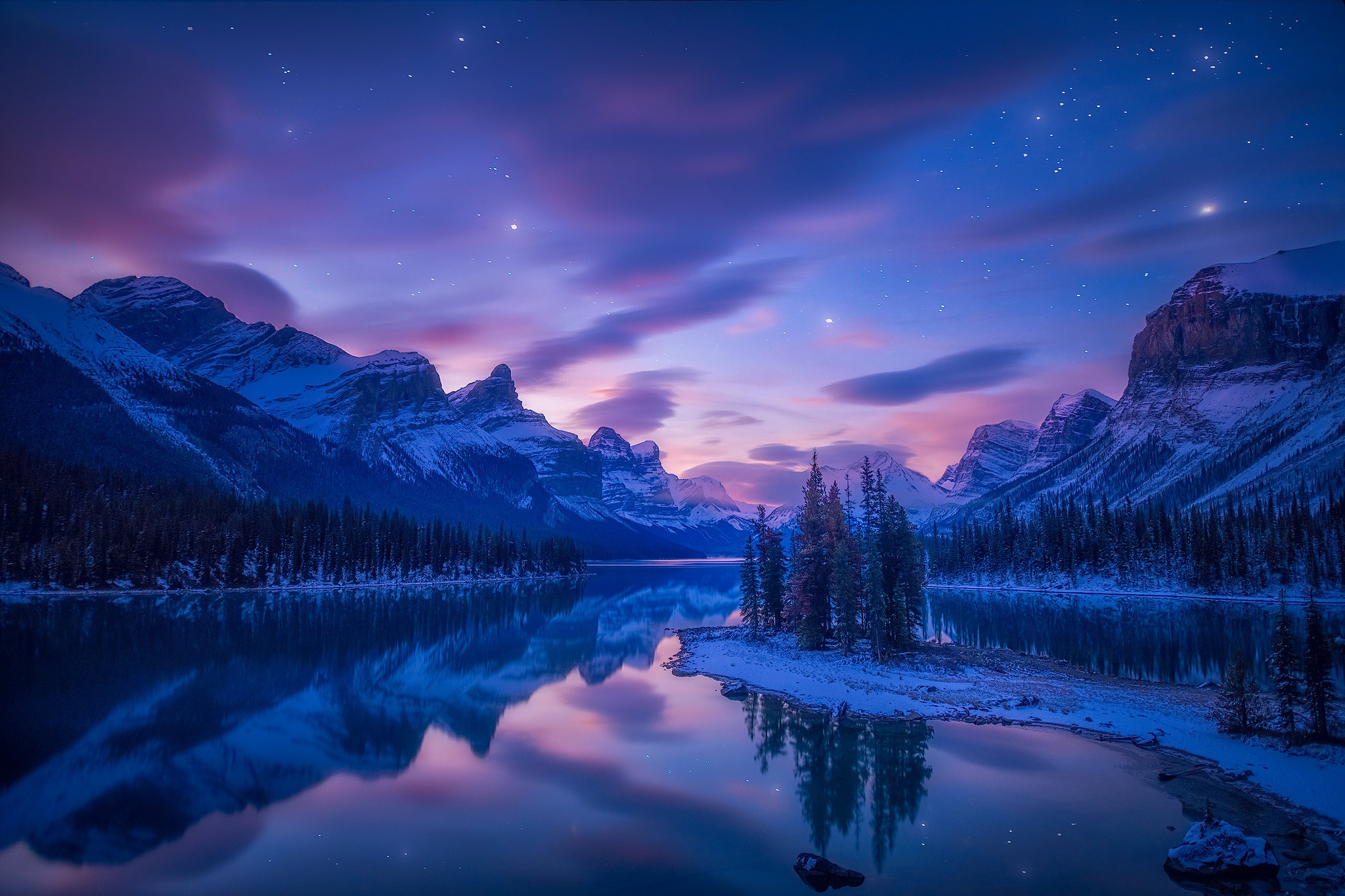 2048x1365 Wallpaper mountains, night, lake, reflection, island, Canada, Albert, Alberta for mobile and desktop, section пейзажи, resolution 2048x1365