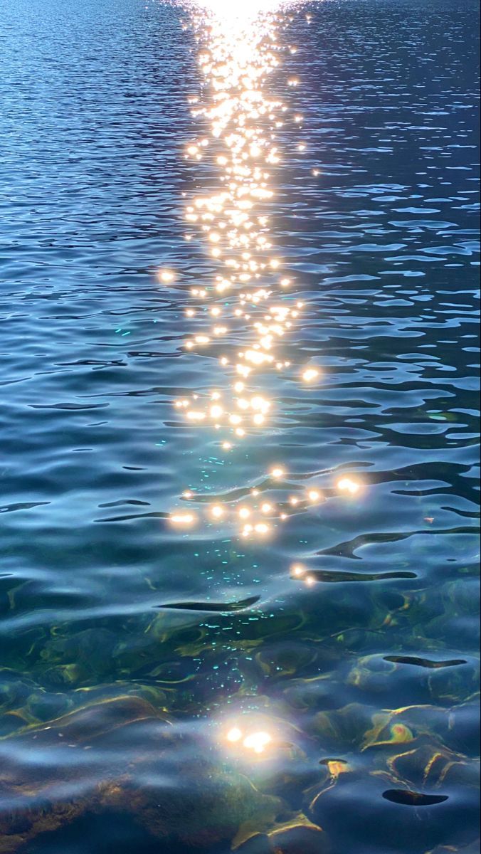 676x1200 Sun shining on water surface. Water aesthetic, Mermaid aesthetic, Phone wallpaper patterns