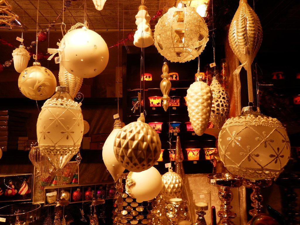 1024x768 Christmas Market, Edinburgh. Running from 20 November