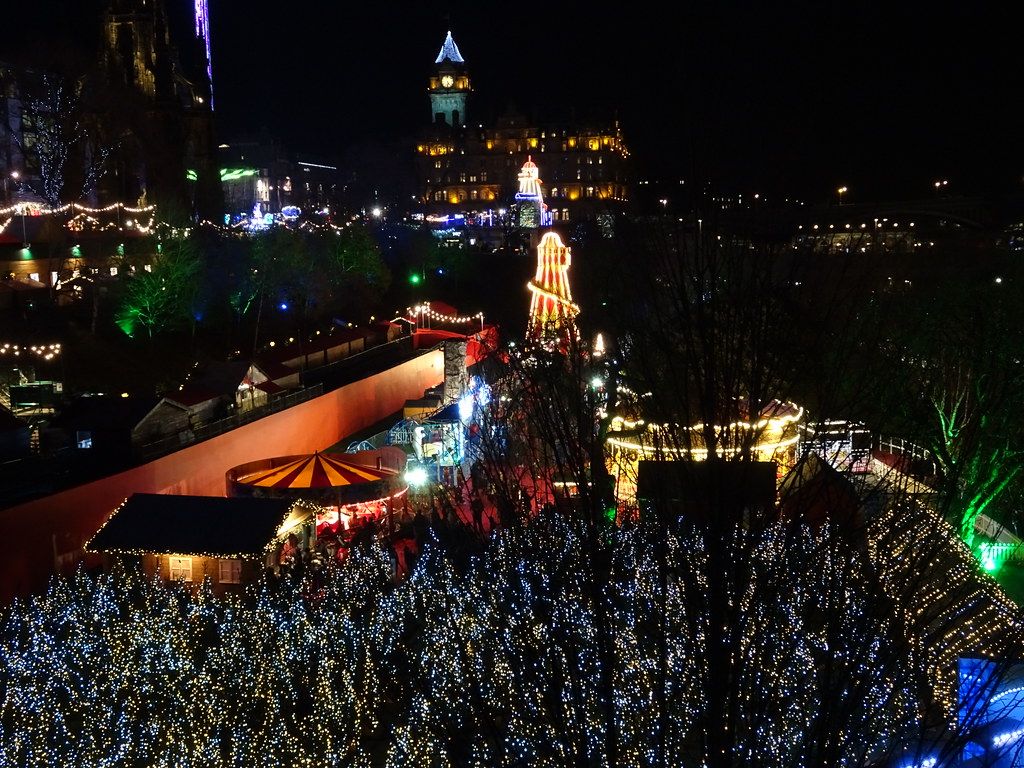 1024x768 Christmas Market and rides, Princes Street Gardens, Edinbu