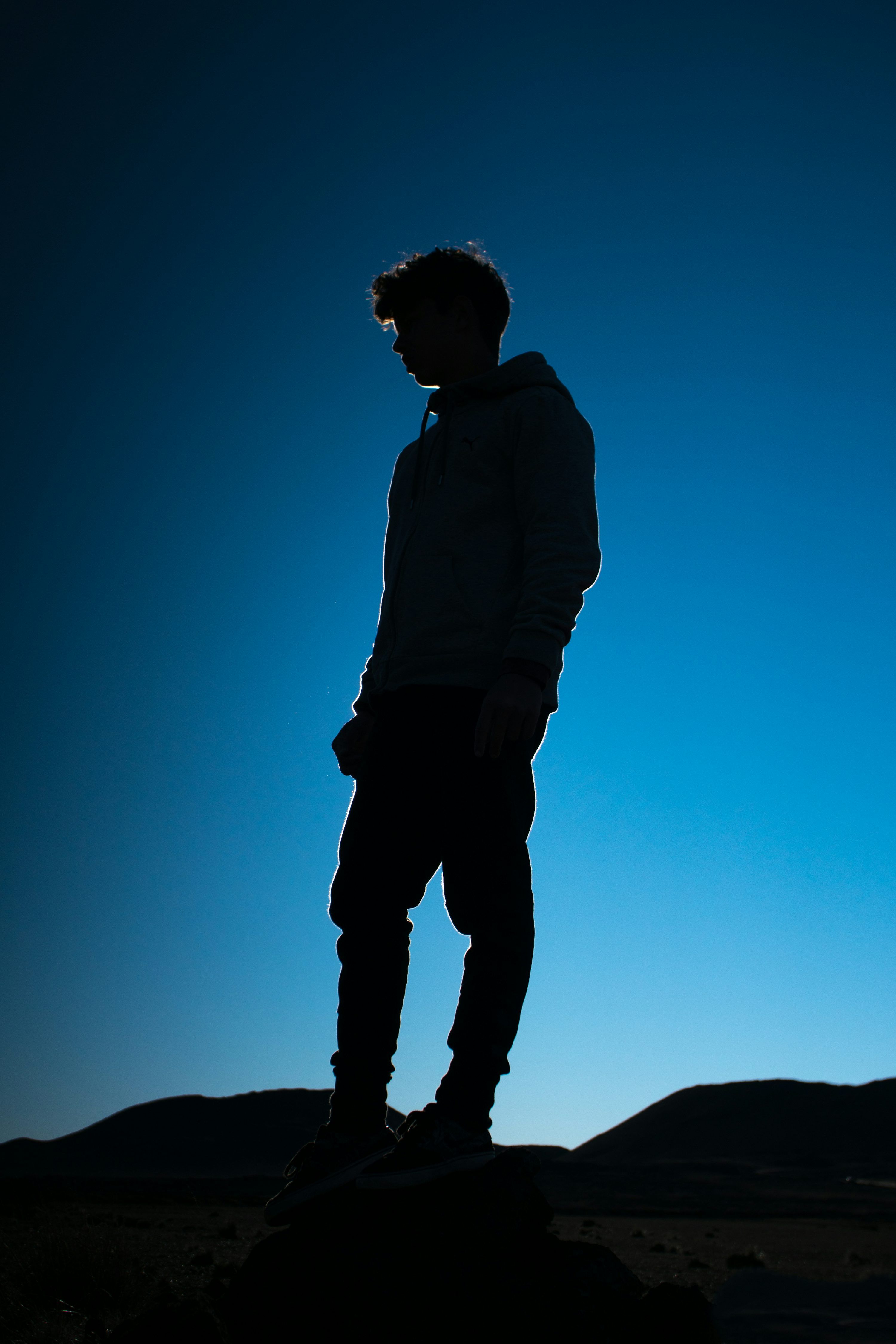 3000x4497 Man In Shadow Picture. Download Free Image