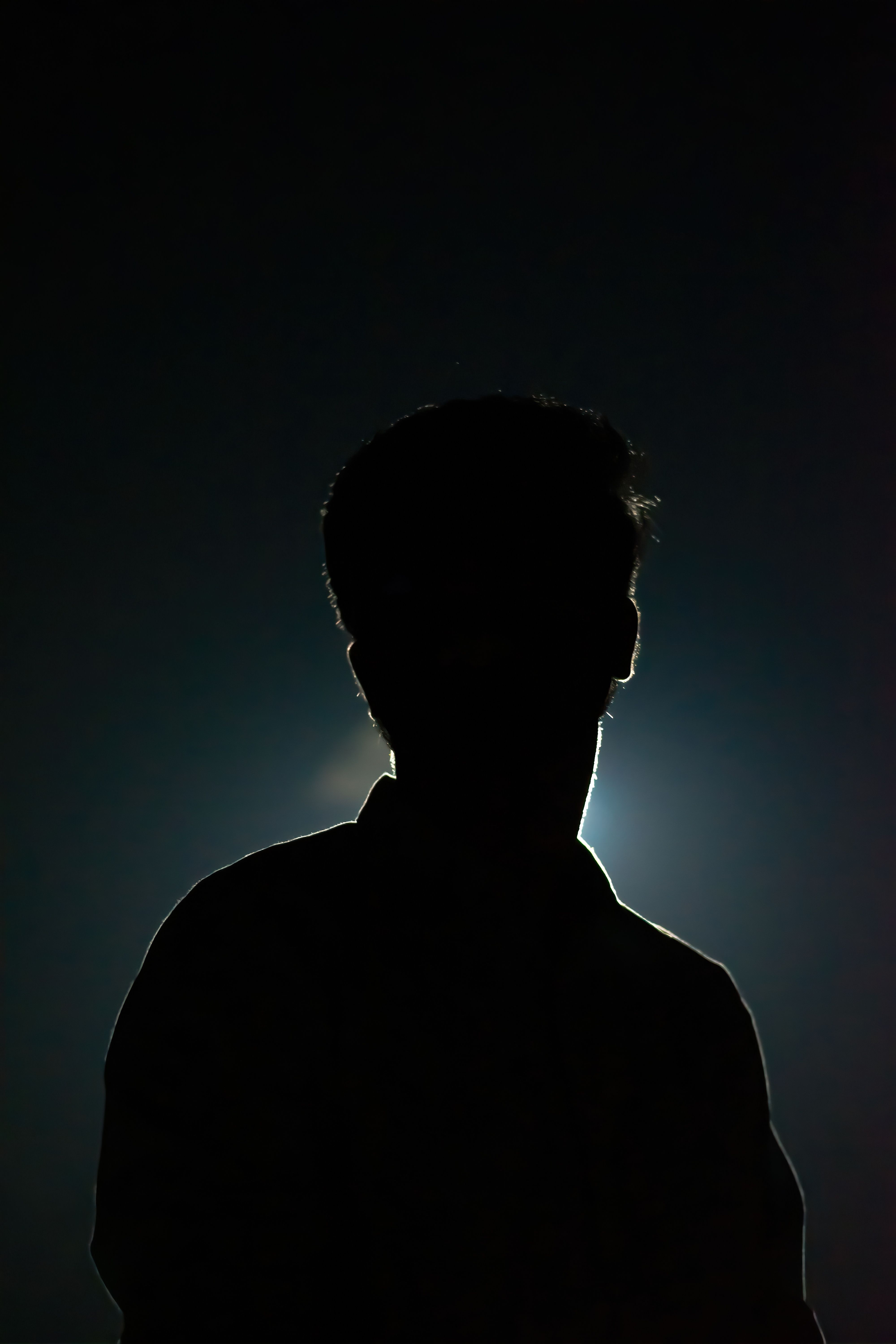4000x6000 Silhouette of Man · Free