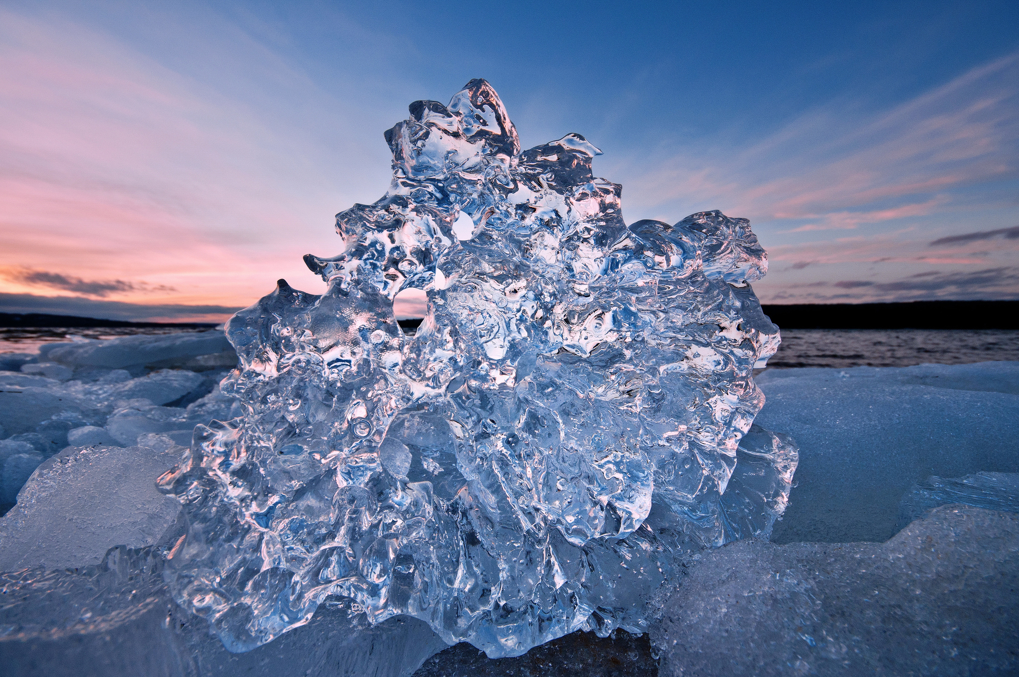 2048x1360 Wallpaper cold, ice, sea, water, transparent, ice for mobile and desktop, section природа, resolution 2048x1360