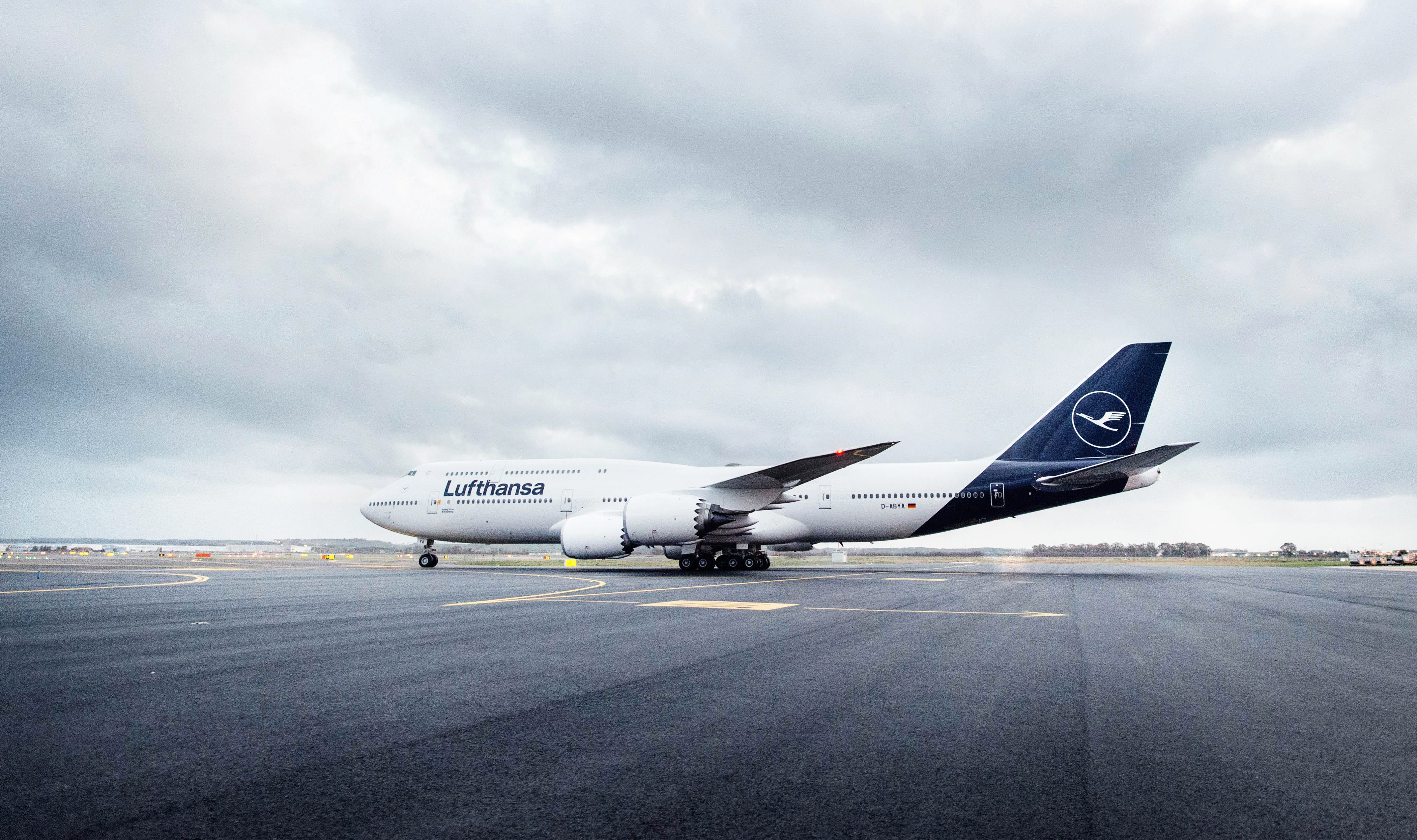 4300x2550 Wallpaper clouds, overcast, Board, Boeing, the plane, liner, Lufthansa for mobile and desktop, section авиация, resolution 4300x2550