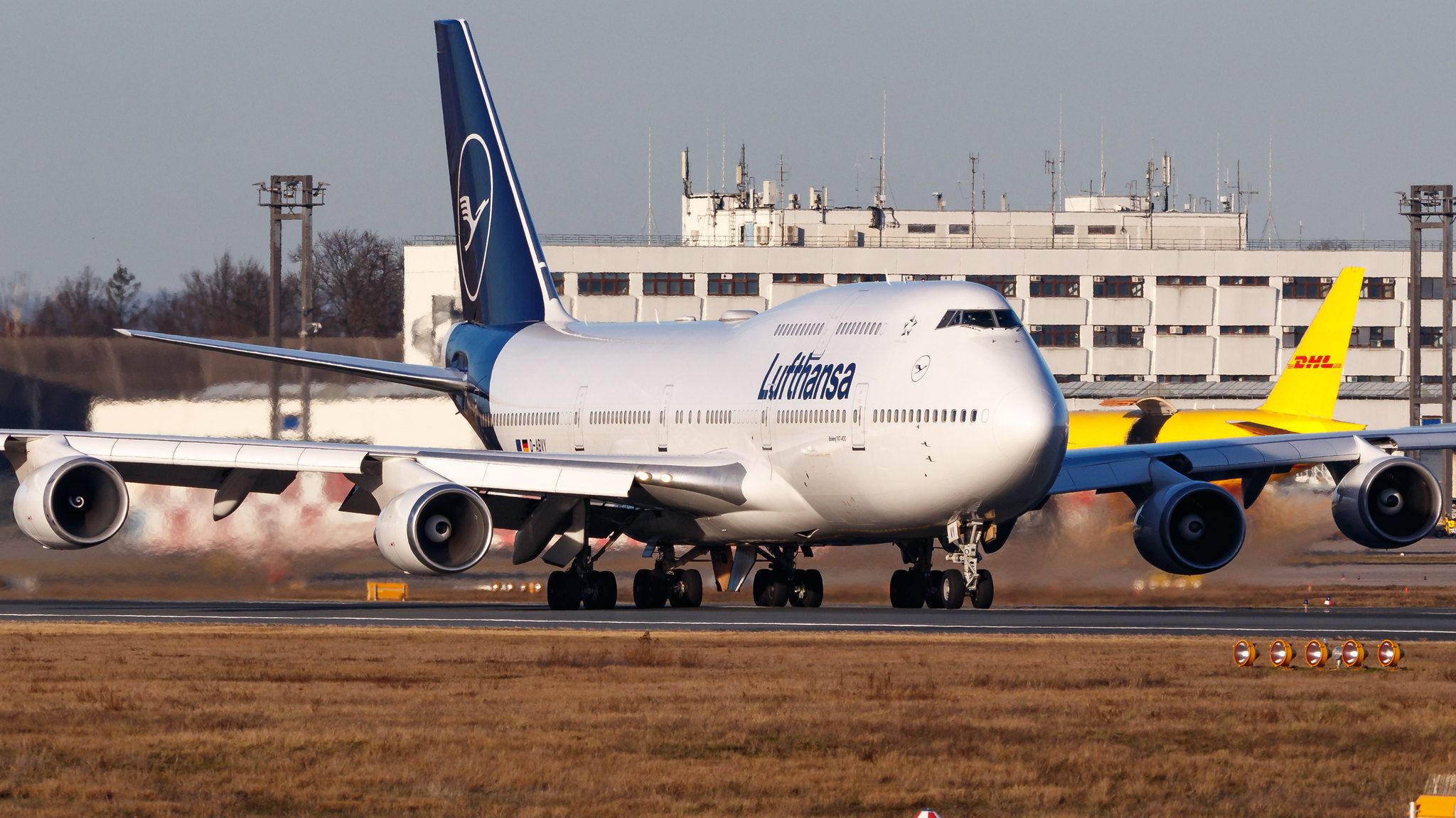 2048x1152 Where Does Lufthansa Send Its 747 400s This Winter?