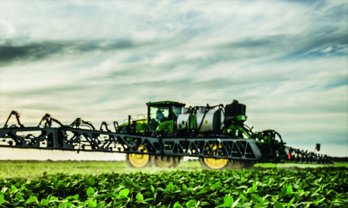 1201x720 John Deere See & Spray Sprayer Demos Spring 24