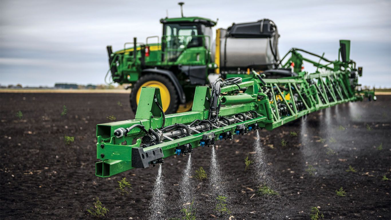 1366x768 John Deere See & Spray Ultimate vs See & Spray Select