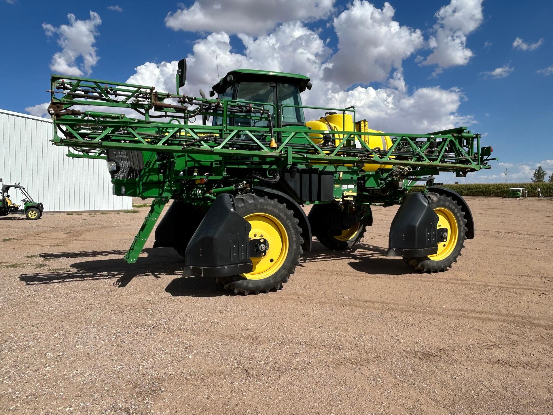 1920x1440 John Deere 4630 Self Propelled Sprayer Equipment Details