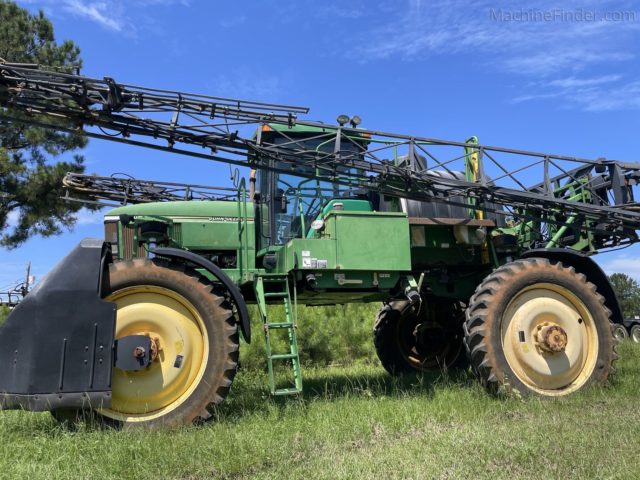 2048x1536 John Deere 4710. Self Propelled Sprayers