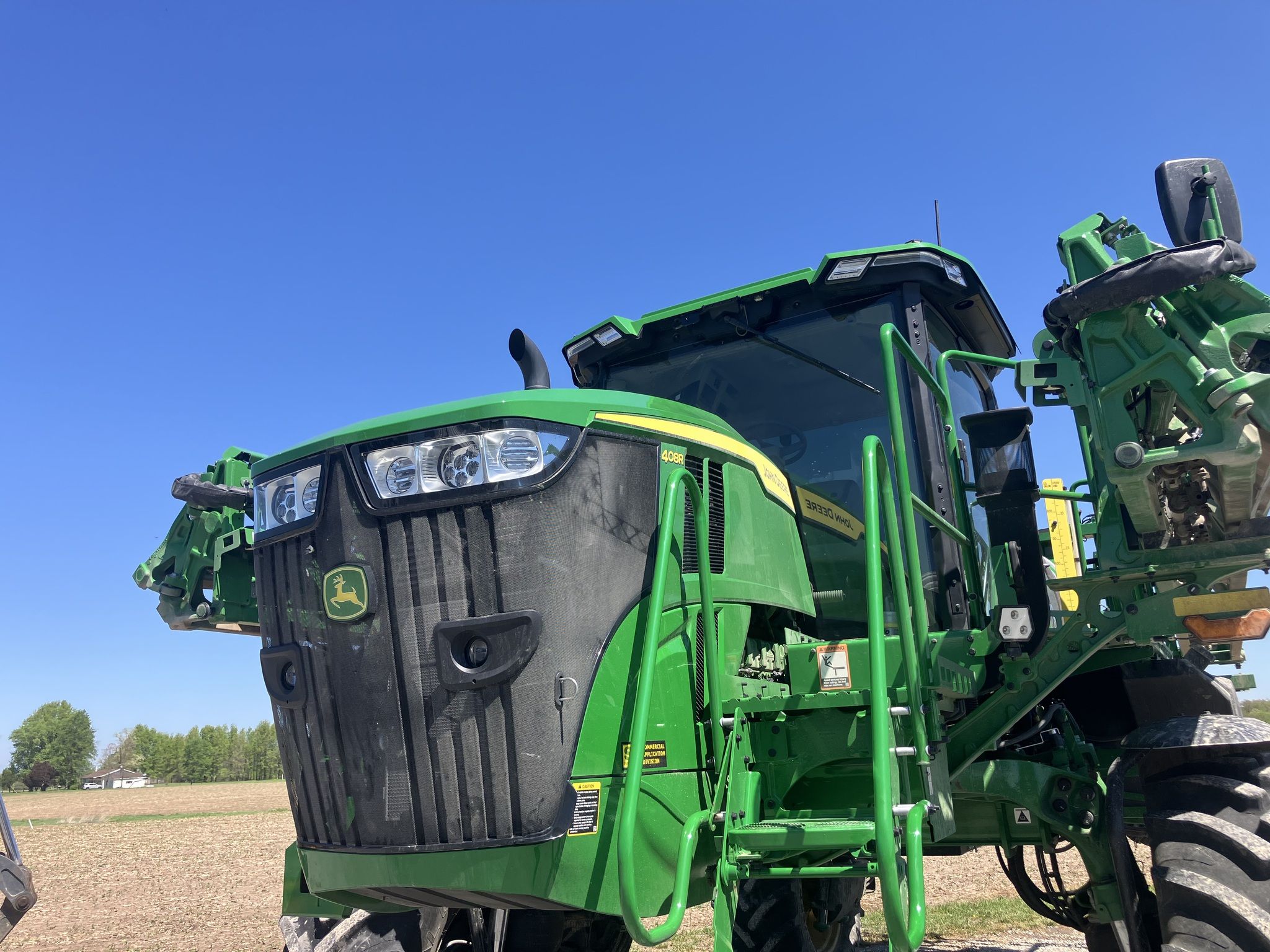 2048x1536 John Deere 410R Nobbe Partners