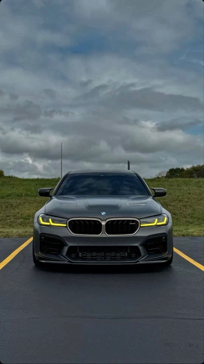 675x1200 BMW