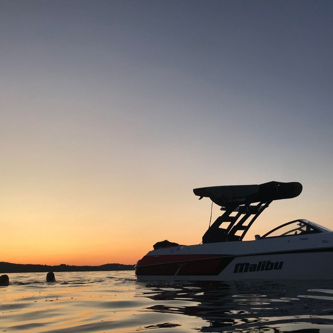 1080x1080 Wake Surf Boats