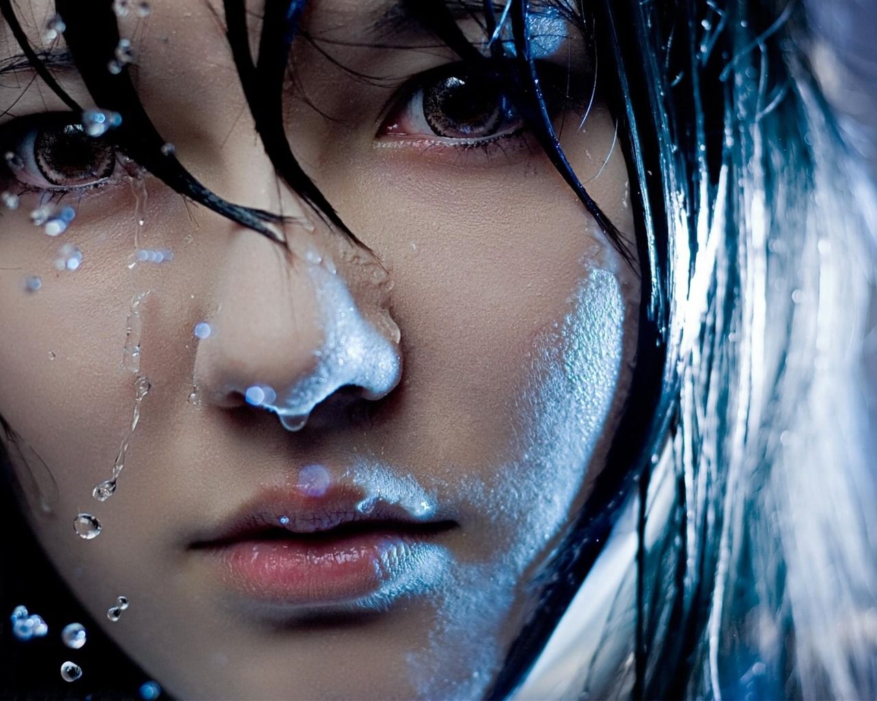 1280x1024 Girl Face Drop Beautiful Photo Wallpaper