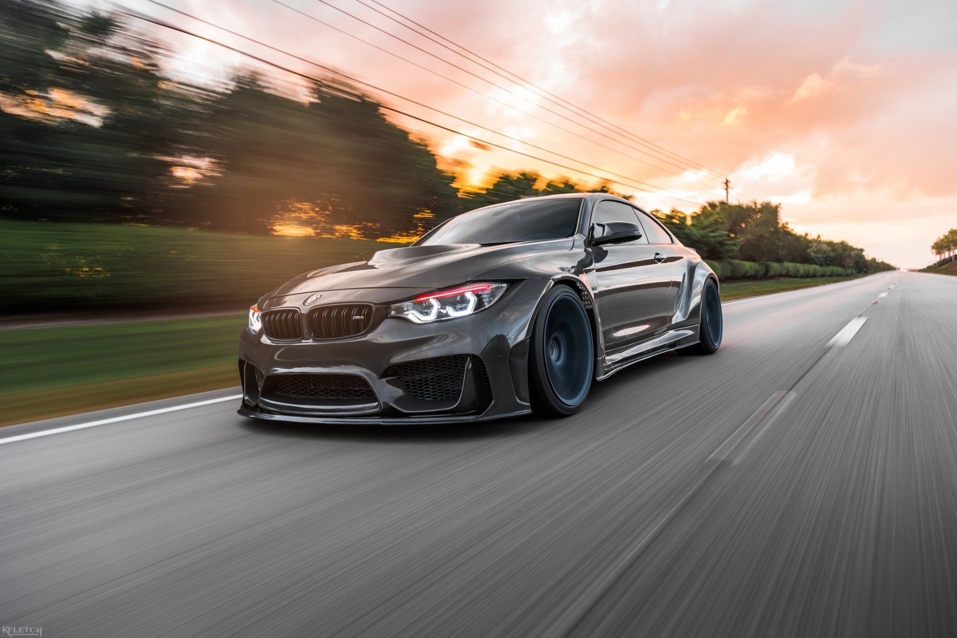 1920x1280 Silver BMW M4