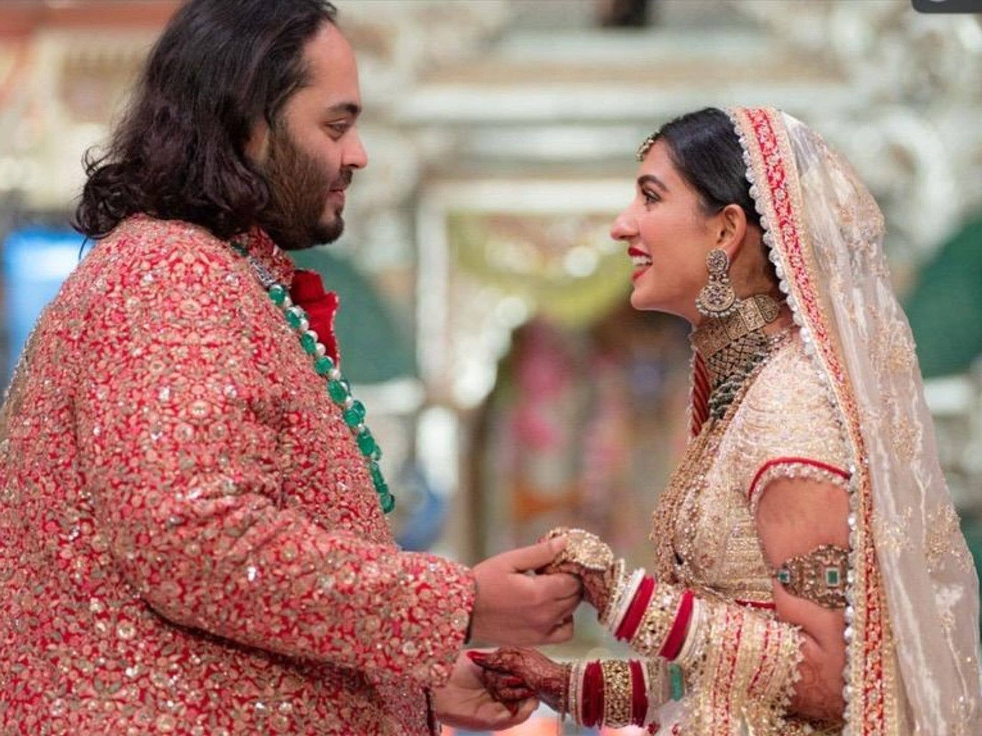 1920x1440 Radhika Merchant dazzles in stunning jewelled look for $600m Anant Ambani nuptials