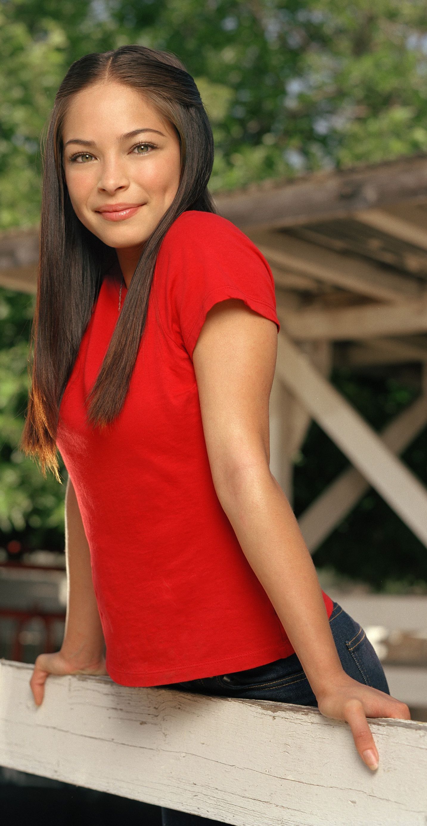 1433x2768 Kristin Kreuk Wallpaper