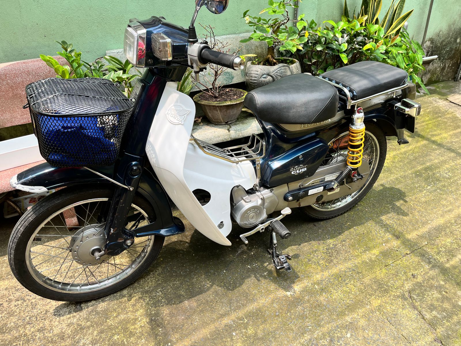 1600x1200 tringuyn's HONDA SUPER CUB 70 (C70) Custom