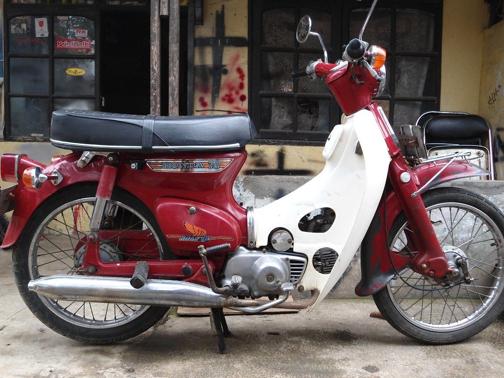 1024x768 Honda c70 tahun 1978