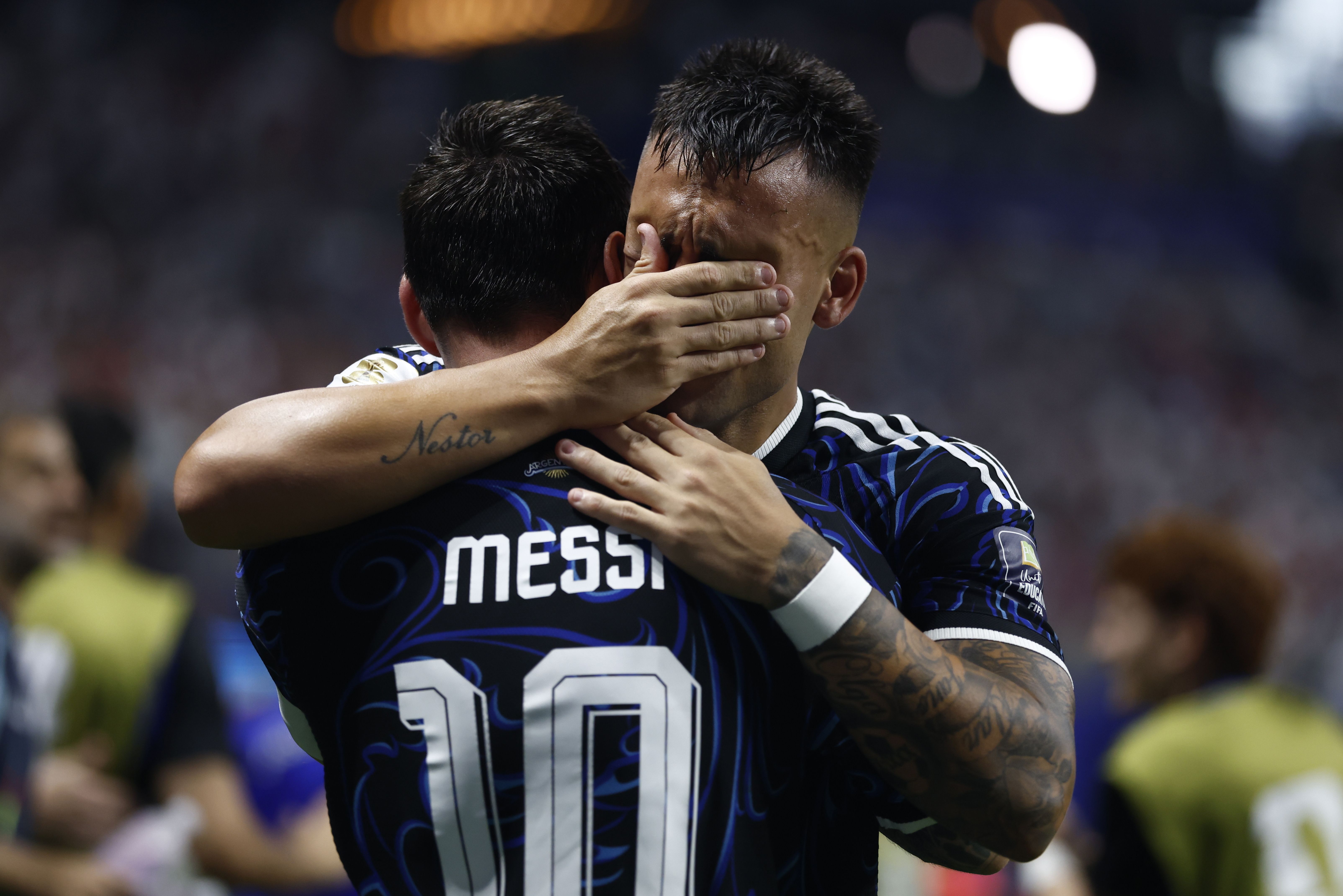 6416x4280 Napoli's Eduardo Vargas keeps scoring and Chile target first Copa America title