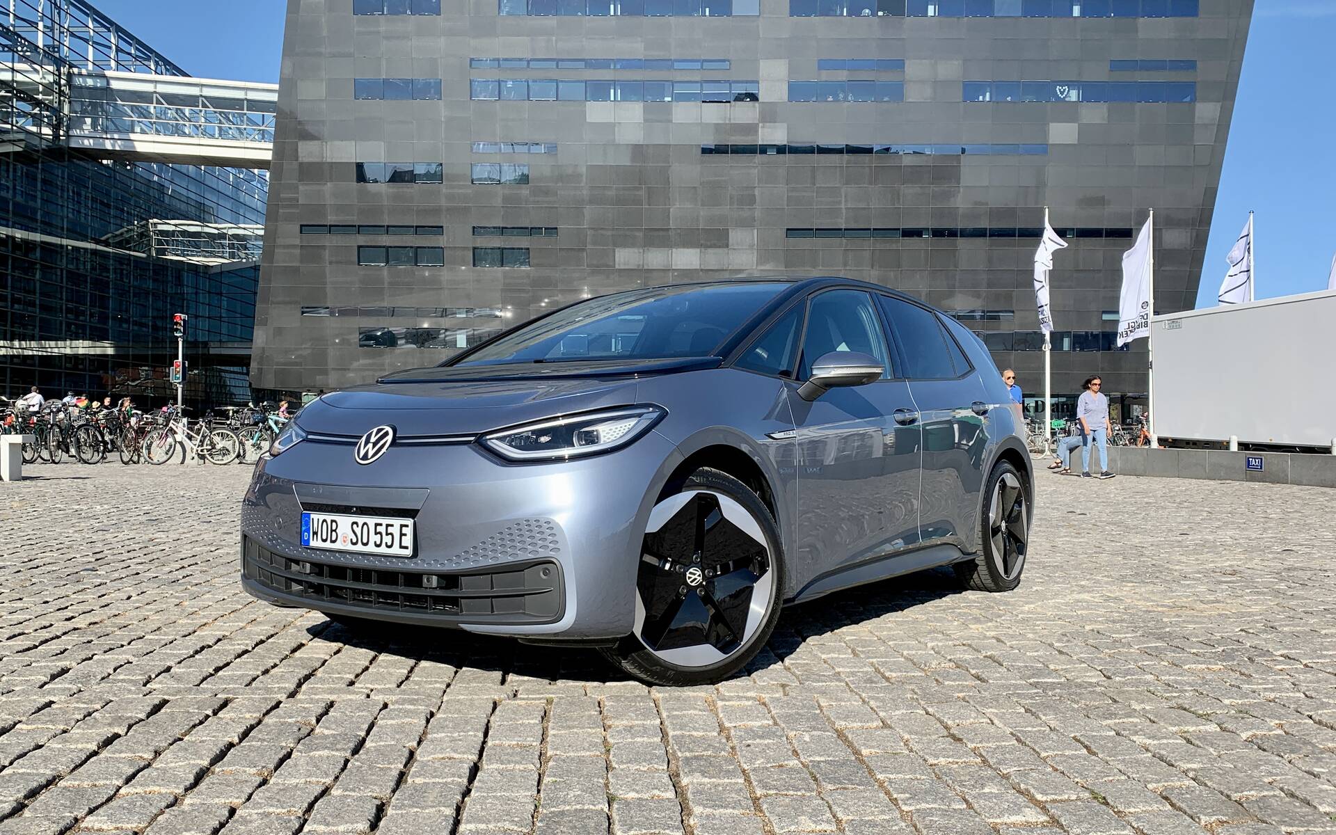 1920x1200 Volkswagen ID.3: Tasting the Forbidden Fruit Car Guide