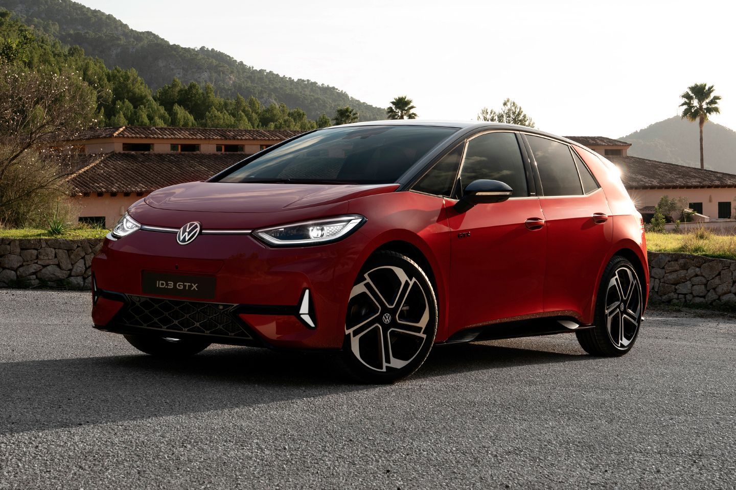 1440x960 New 326hp VW ID 3 GTX on sale this week