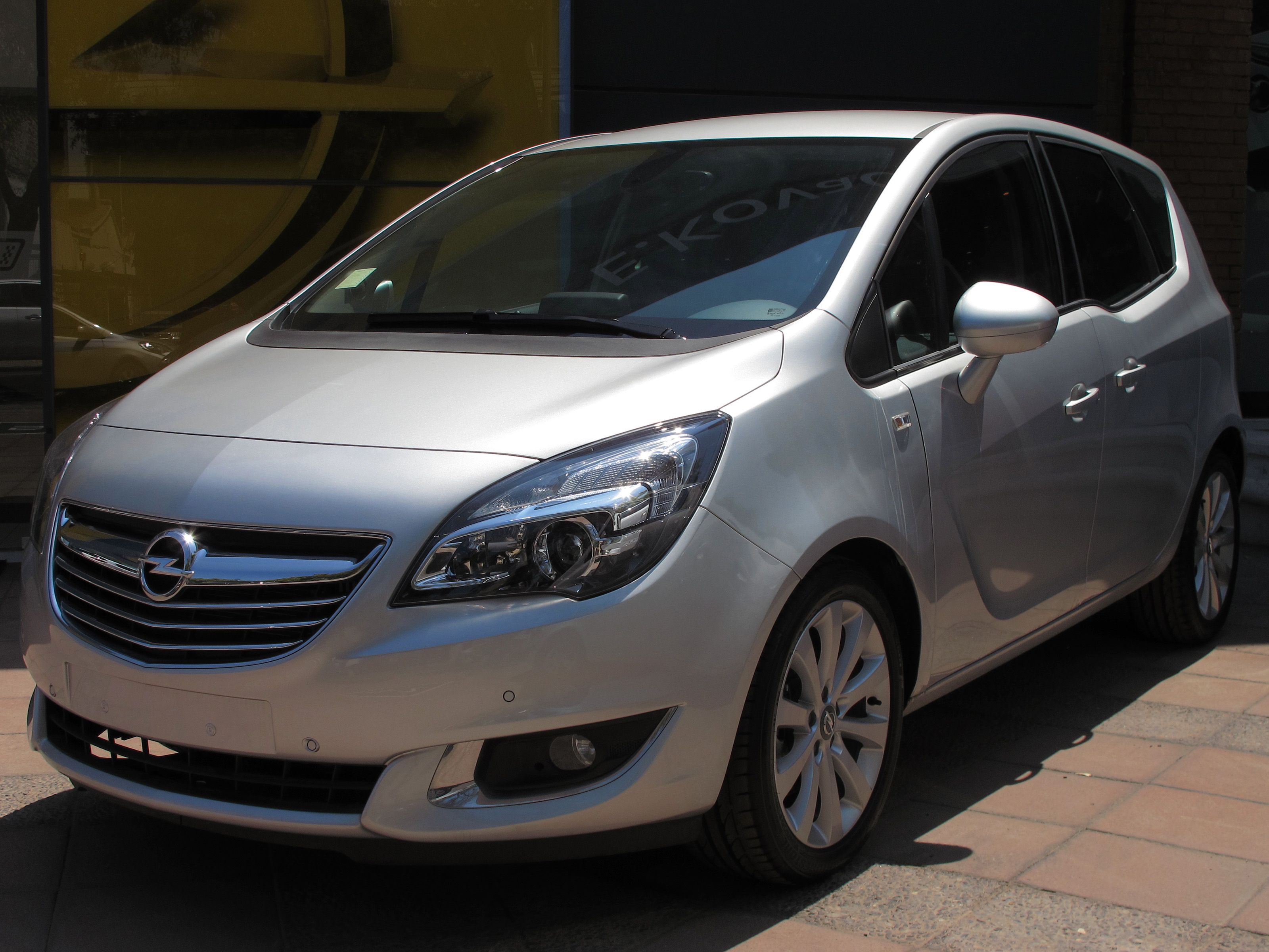3200x2400 Opel Meriva 1.4T Cosmo