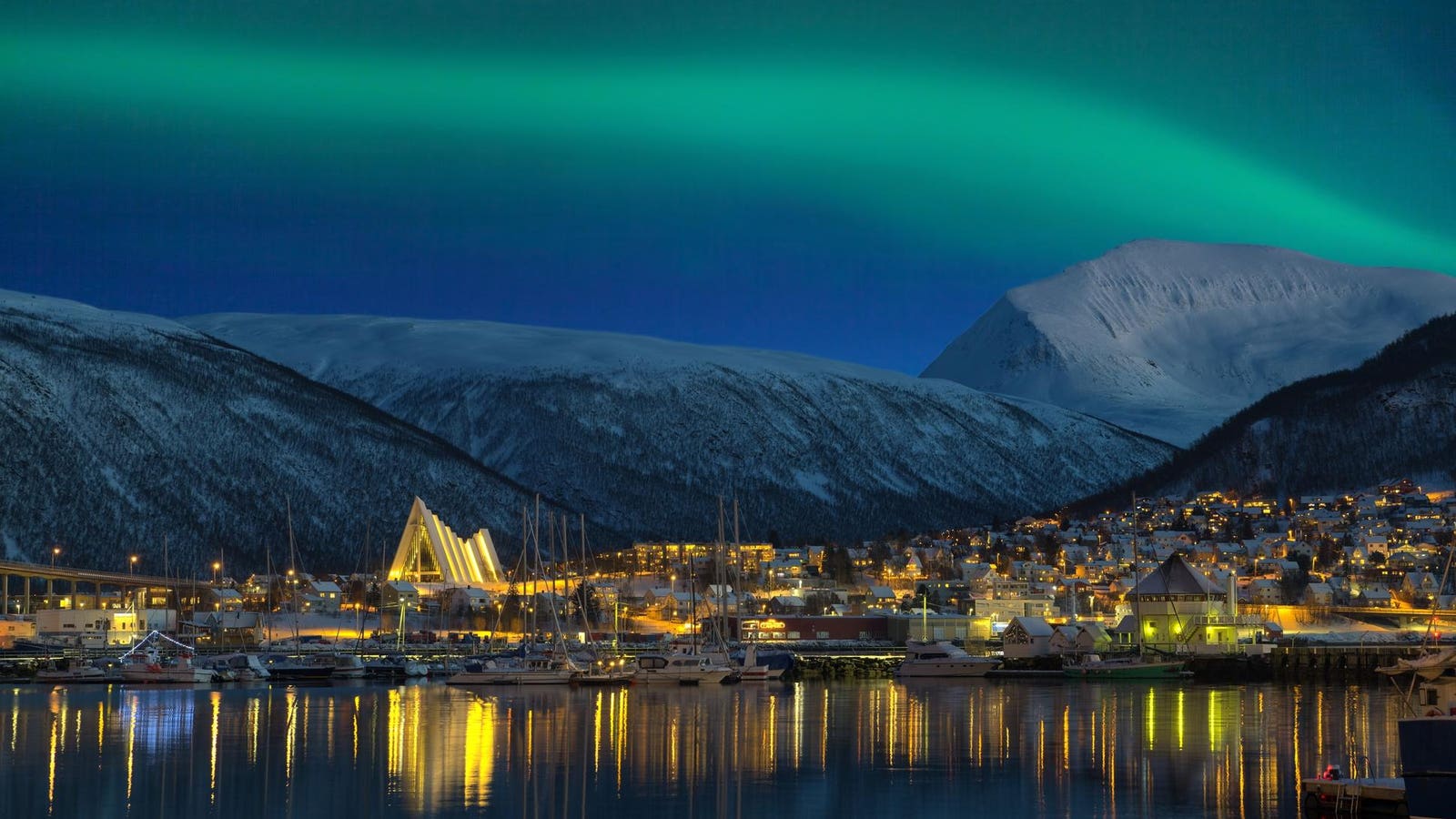 1600x900 Where To See The Northern Lights In Norway This Winter
