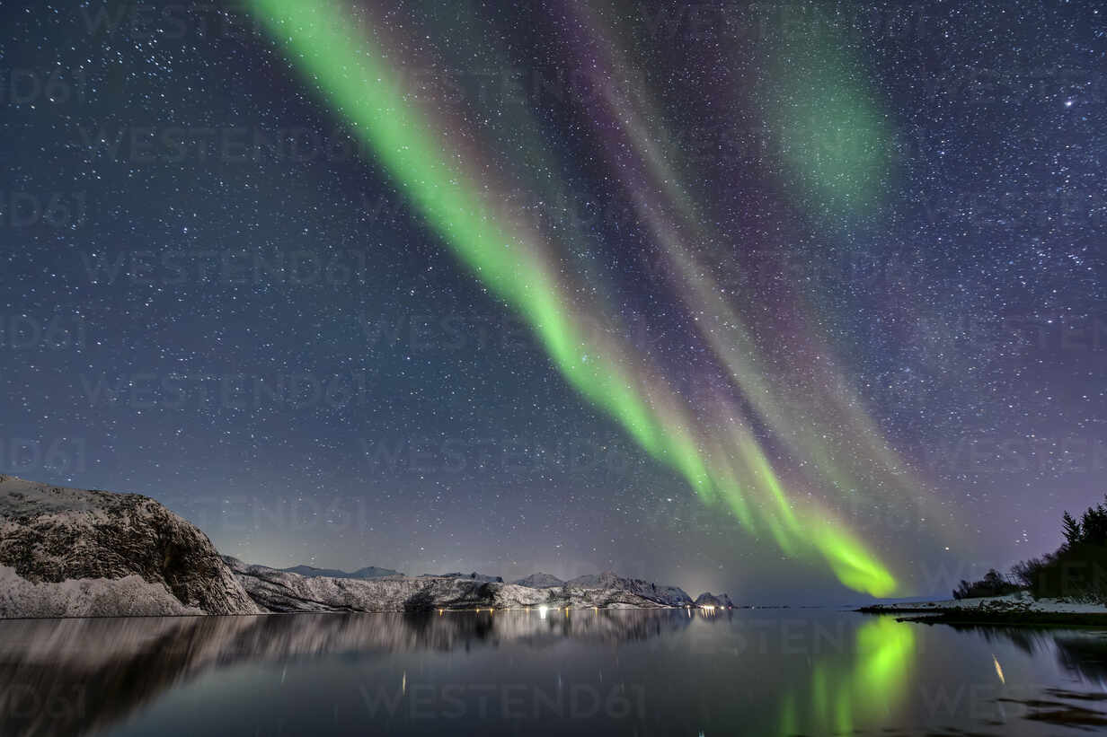 1232x821 Northern lights above sea at Senja island, Troms, Norway
