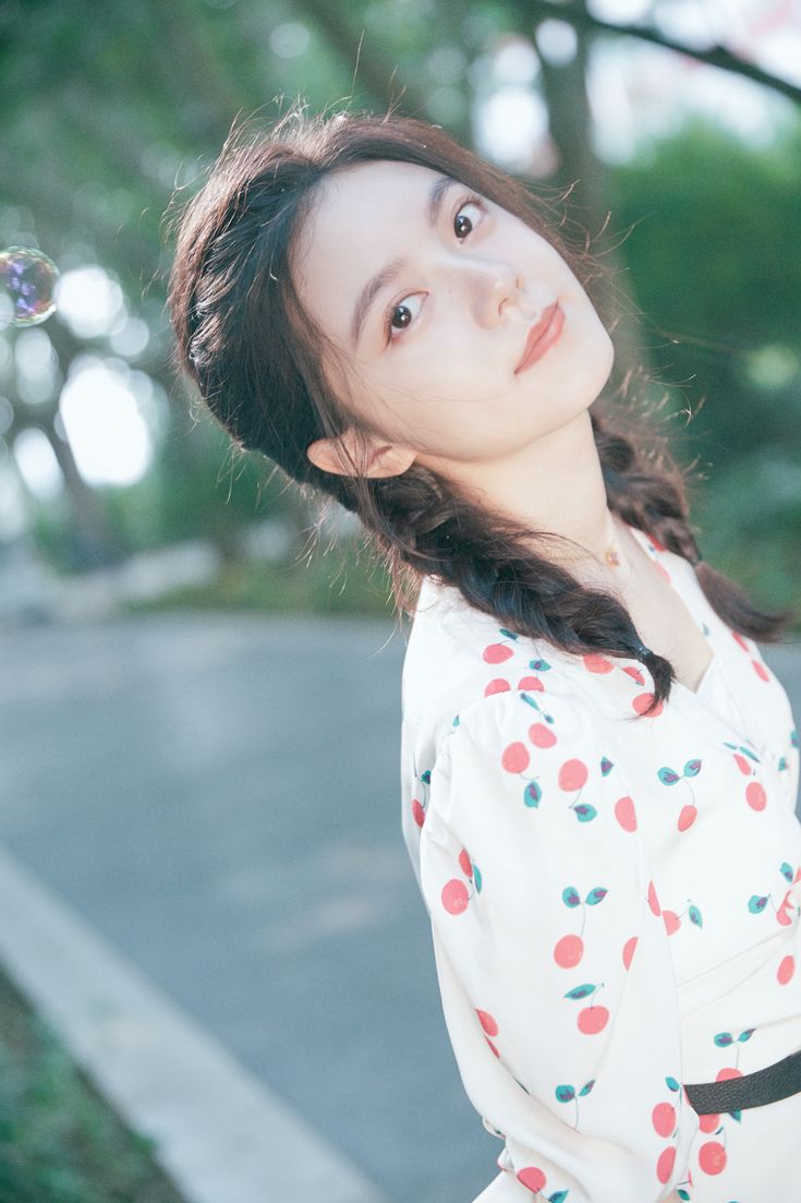 735x1103 Angeles. Little things, Fine hair, Zhao jin mai