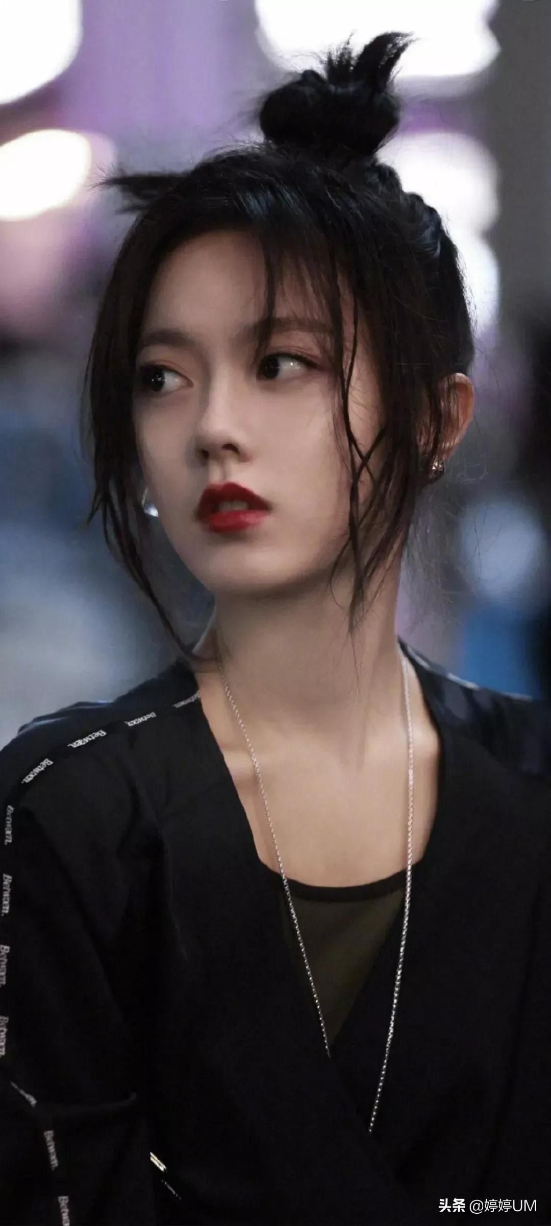 1080x2400 Zhao Jinmai Wallpaper