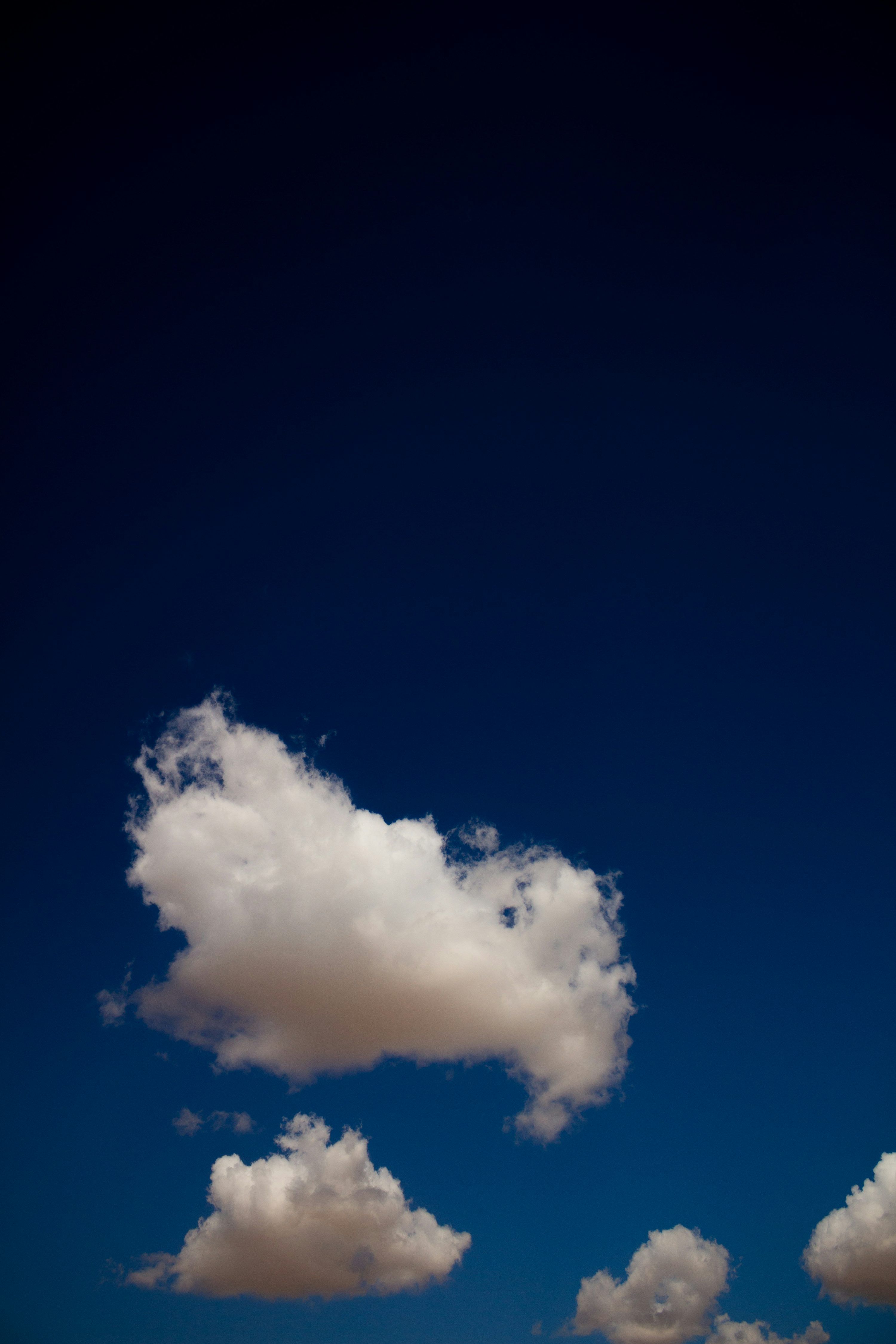 3000x4500 Nimbus clouds photo