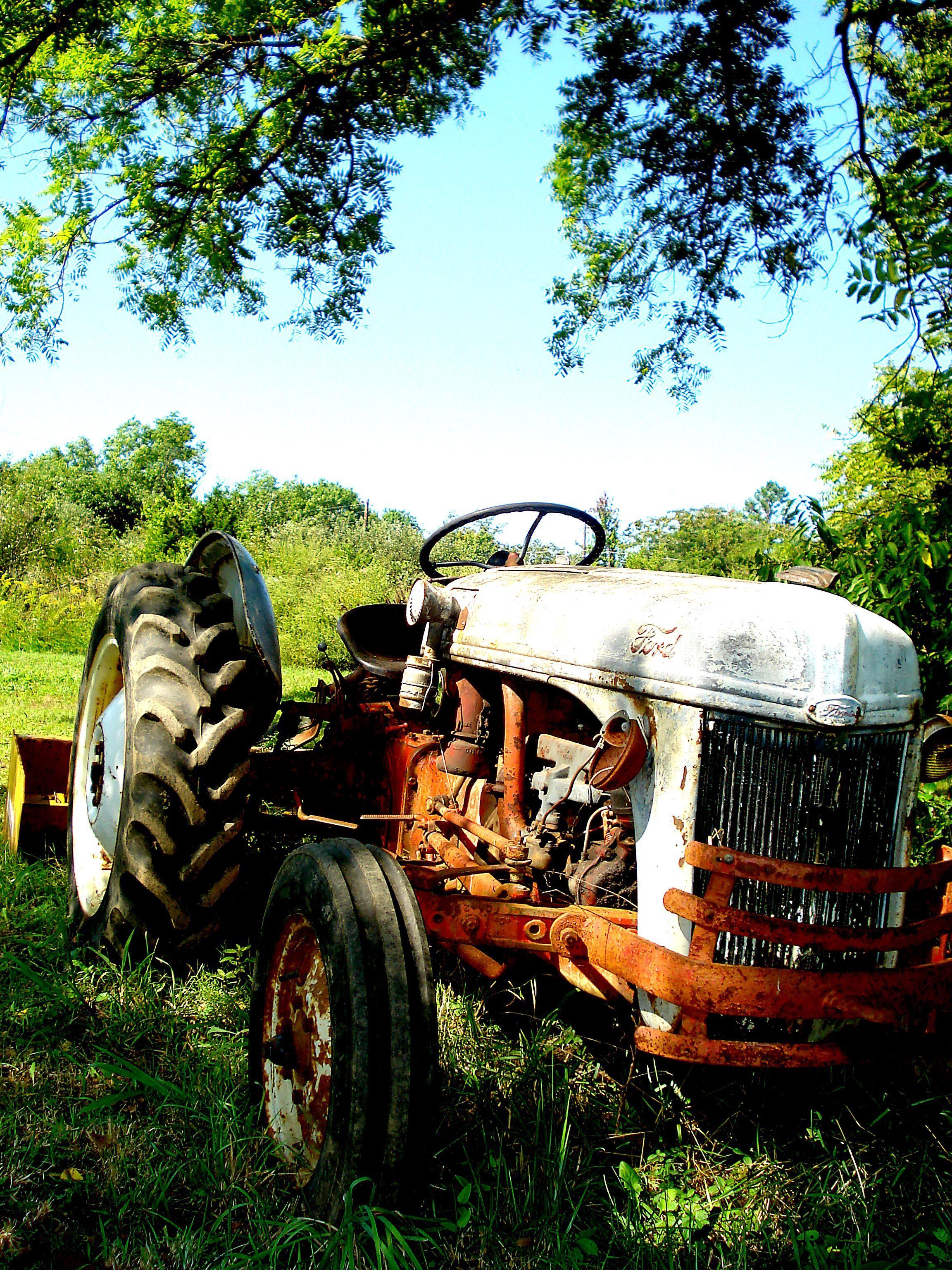 Old Tractor Wallpapers - Top Free Old Tractor Backgrounds - WallpaperAccess