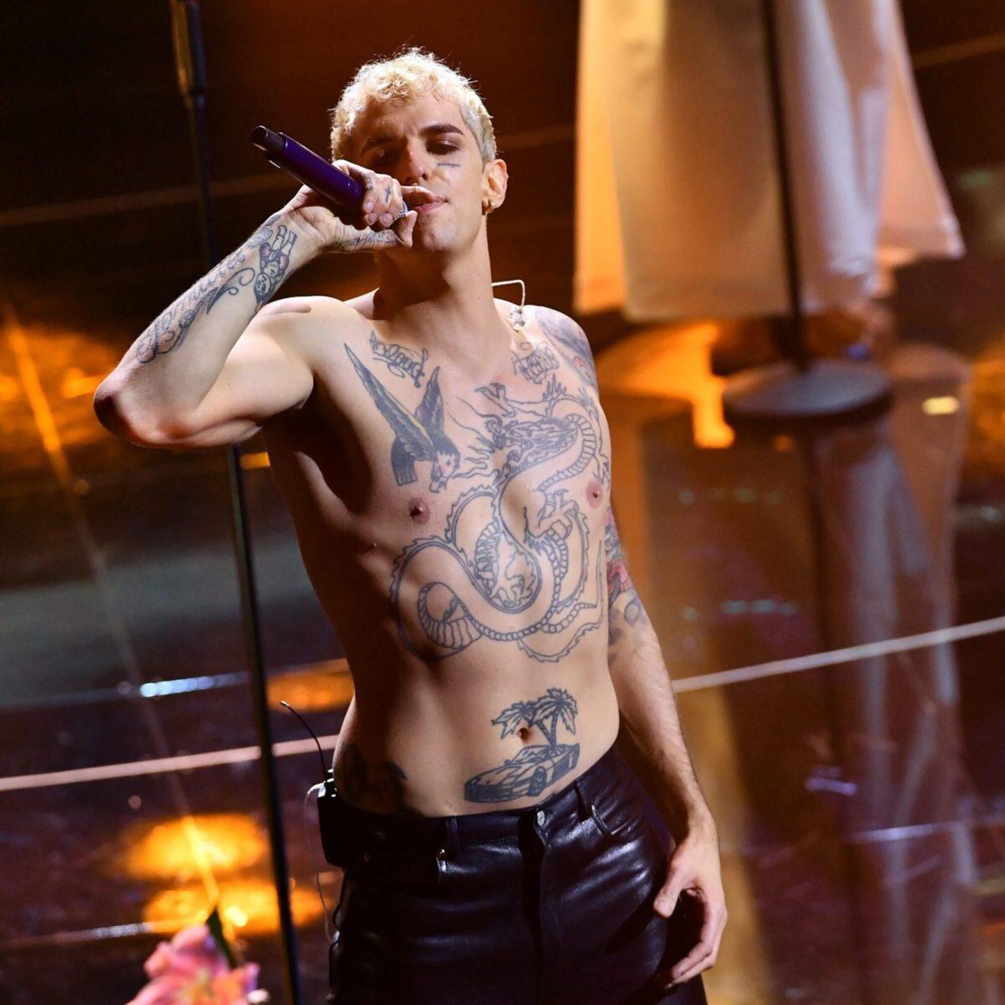 2000x2000 Achille Lauro (San Marino) Wallpaper