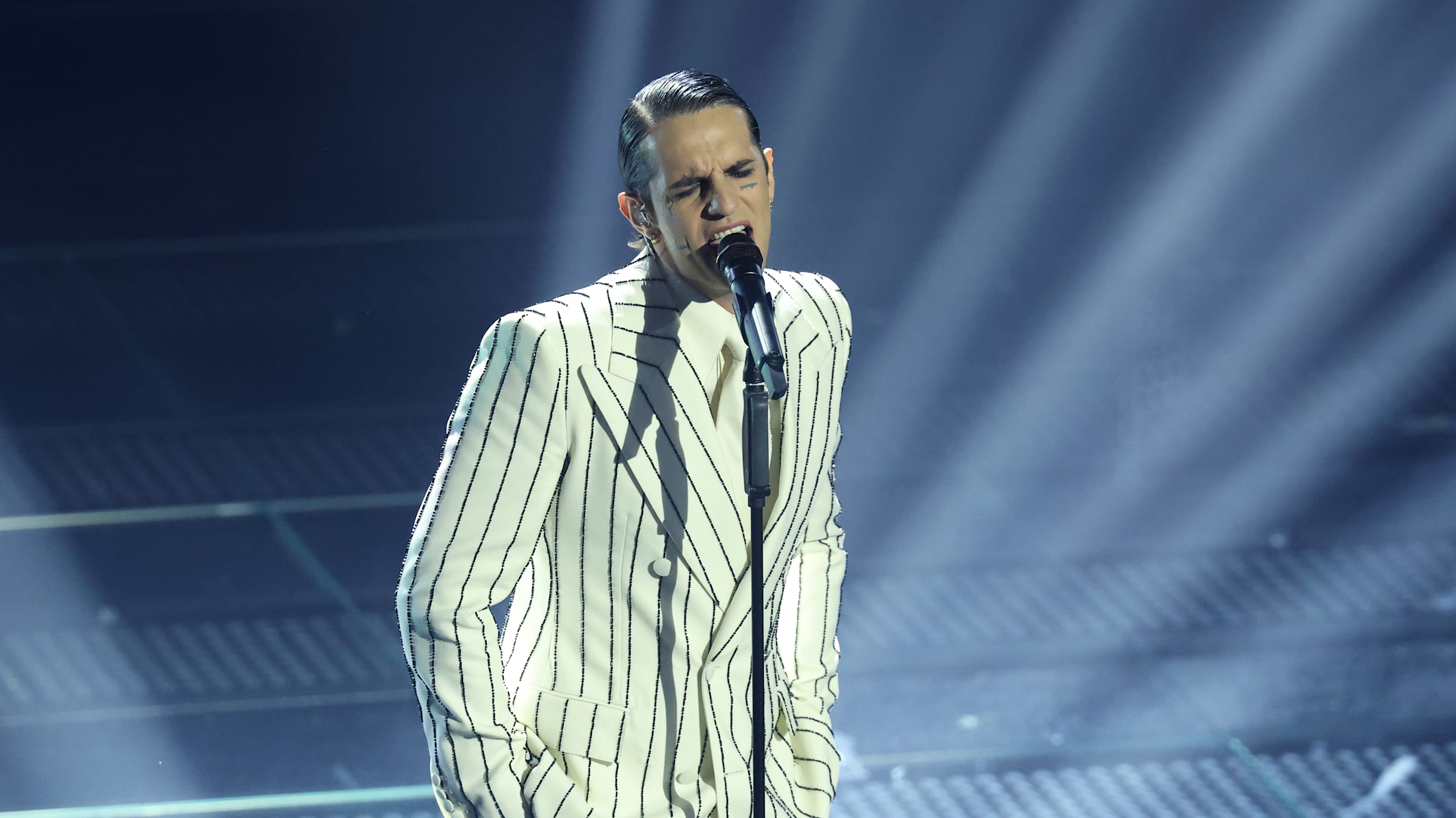 2440x1372 Achille Lauro stars in the Milano Cortina 2026 Olympic Closing Ceremony