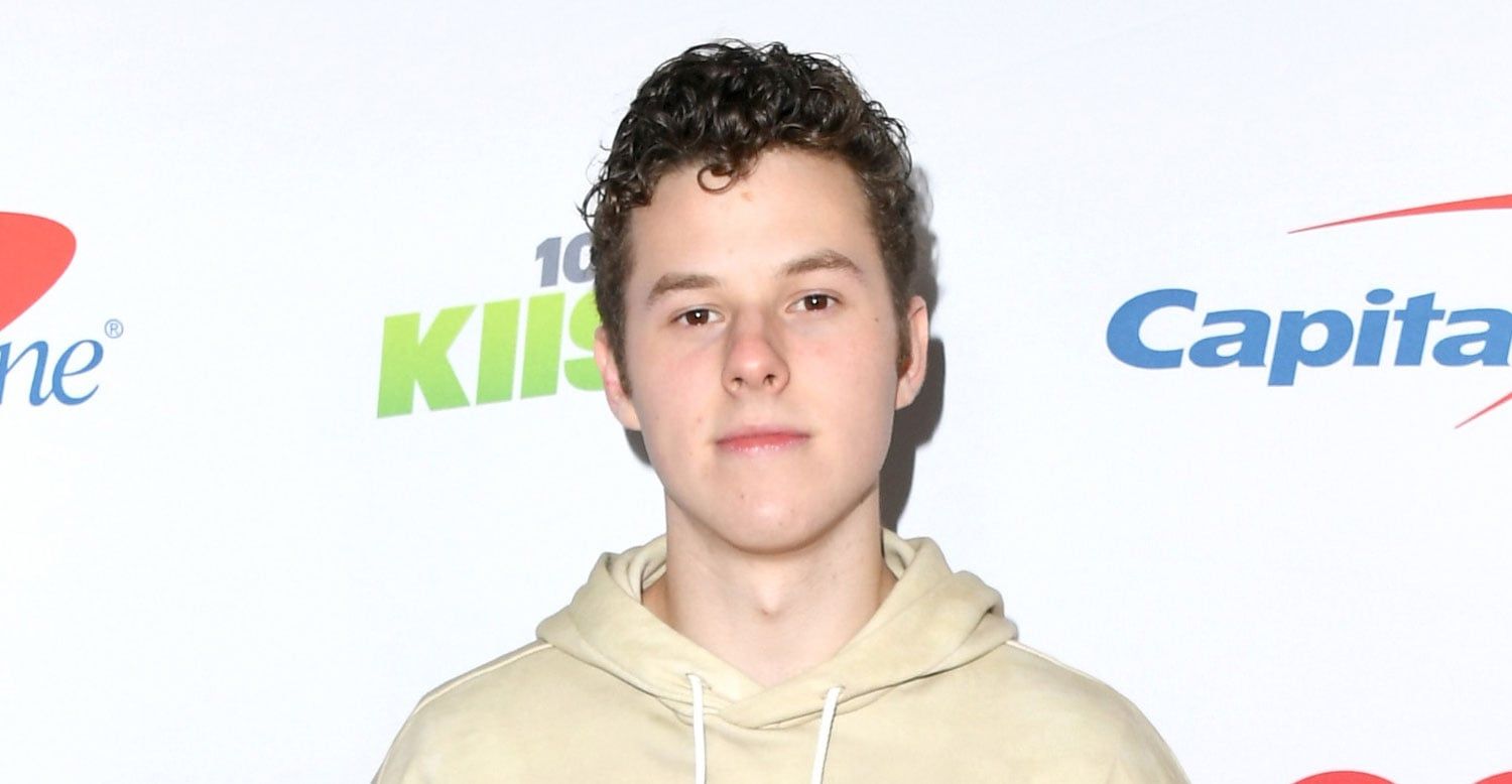 1500x778 Nolan Gould Shows Off Shirtless Body The Pic! Jared Jr